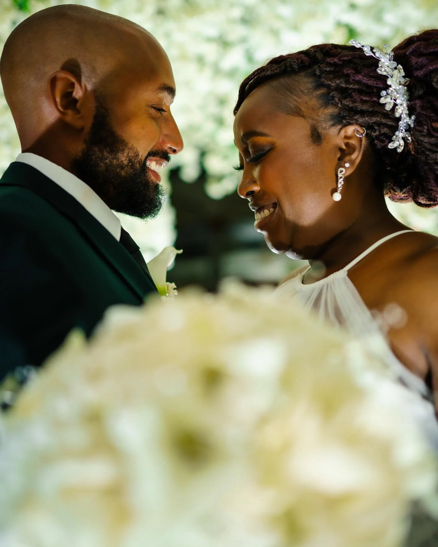 First looks are always special! 

#sonyphotography #love #blacklove #weddingphotography #weddingphotographer #houston #houstonphotographer #houstonphotography #engagementphotos #engagementphotographer #insta #photooftheday