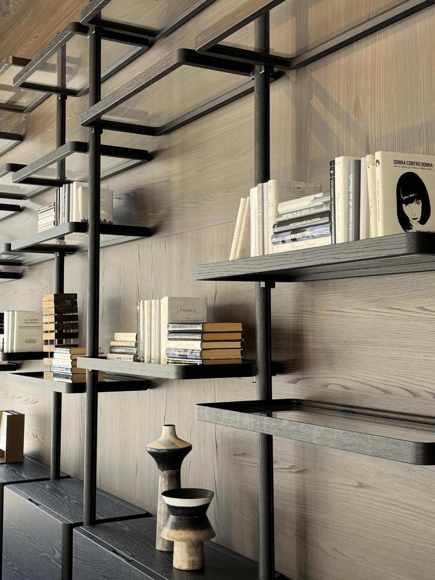 A study in craftsmanship. 🖤 This shelving unit from @dawsonandconz showcases the kind of refined joinery and luxury detailing we love to bring into our projects. Clean lines, timeless finishes, and functional beauty - proof that shelving can be just