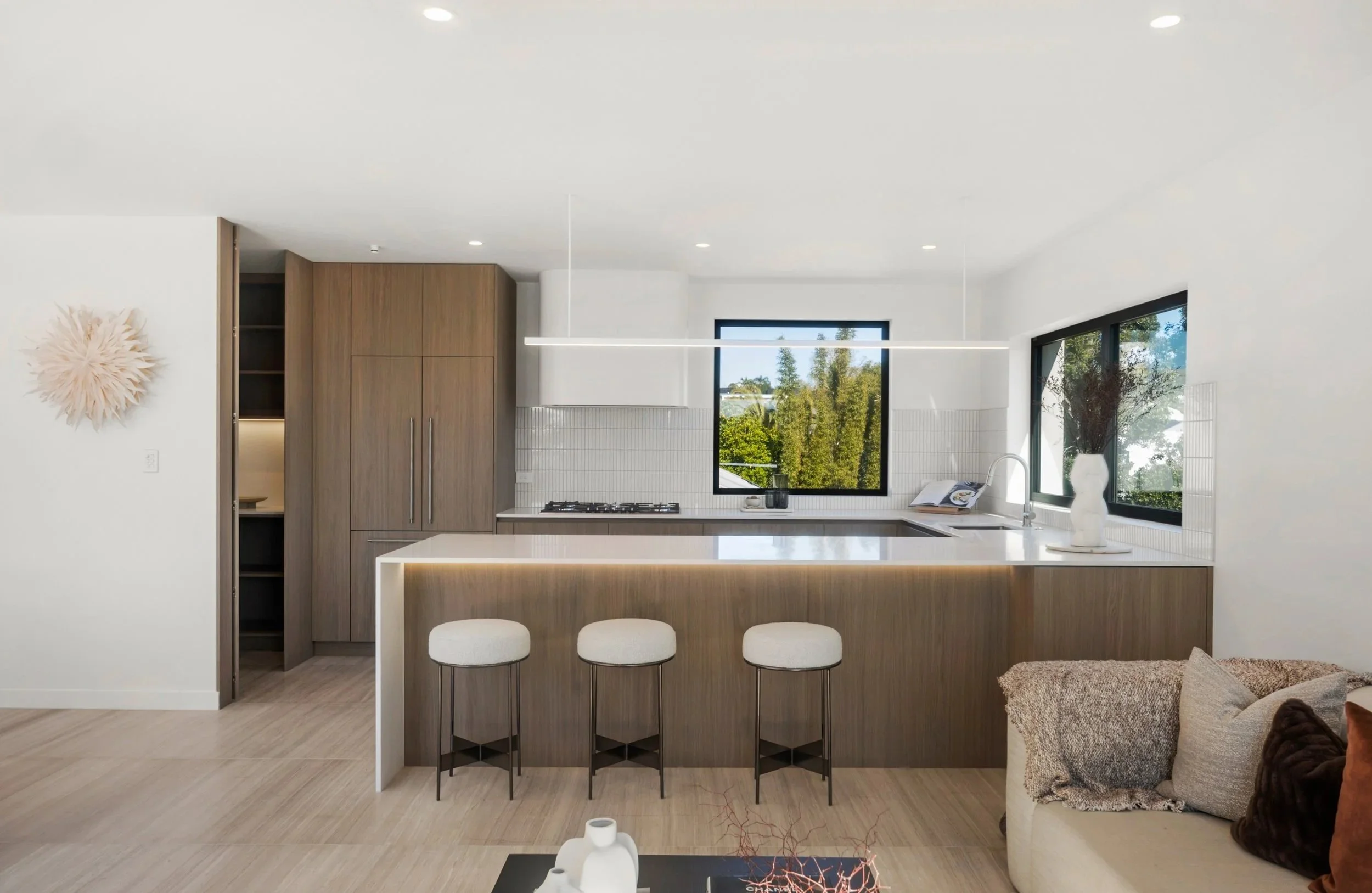 HOME STAGING: SOJO’S FINCH STREET STAGING TRANSFORMATION