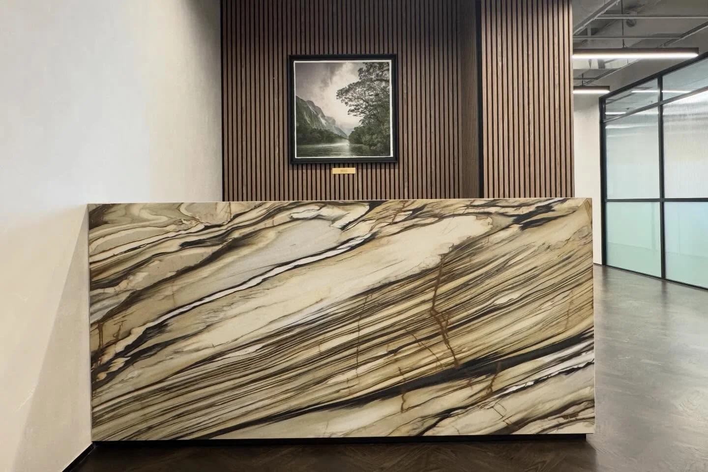 First impressions matter. A custom designed reception desk completed within the AON Building, setting the tone from the very first interaction.

#NZInteriorDesign
#CustomJoineryNZ
#CommercialInteriorsNZ
#ReceptionDesign