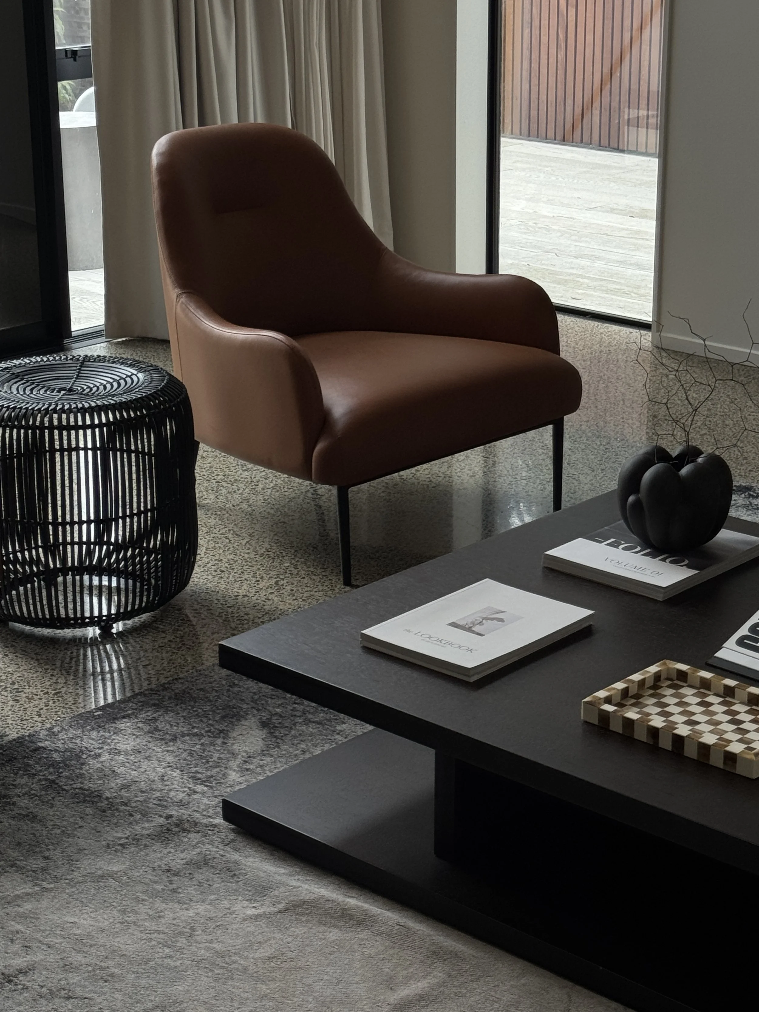 BALANCED INTERIORS: NEUTRALS ELEVATED WITH COLOUR