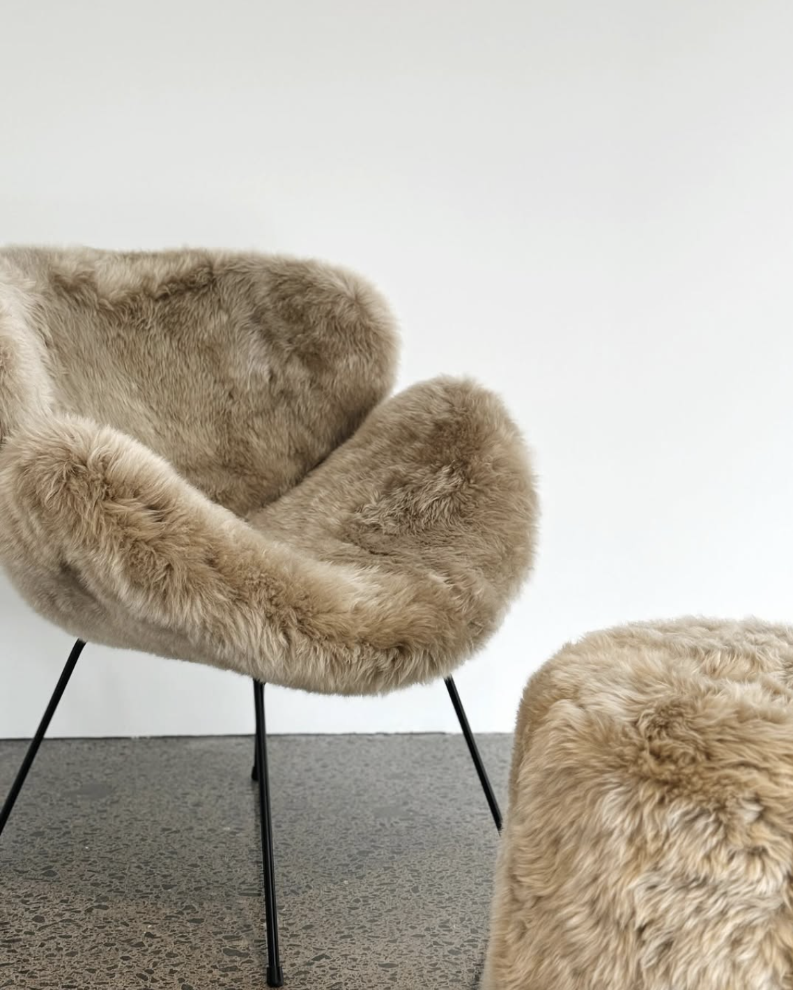 THE IMPORTANCE OF NEGATIVE SPACE IN DESIGN  