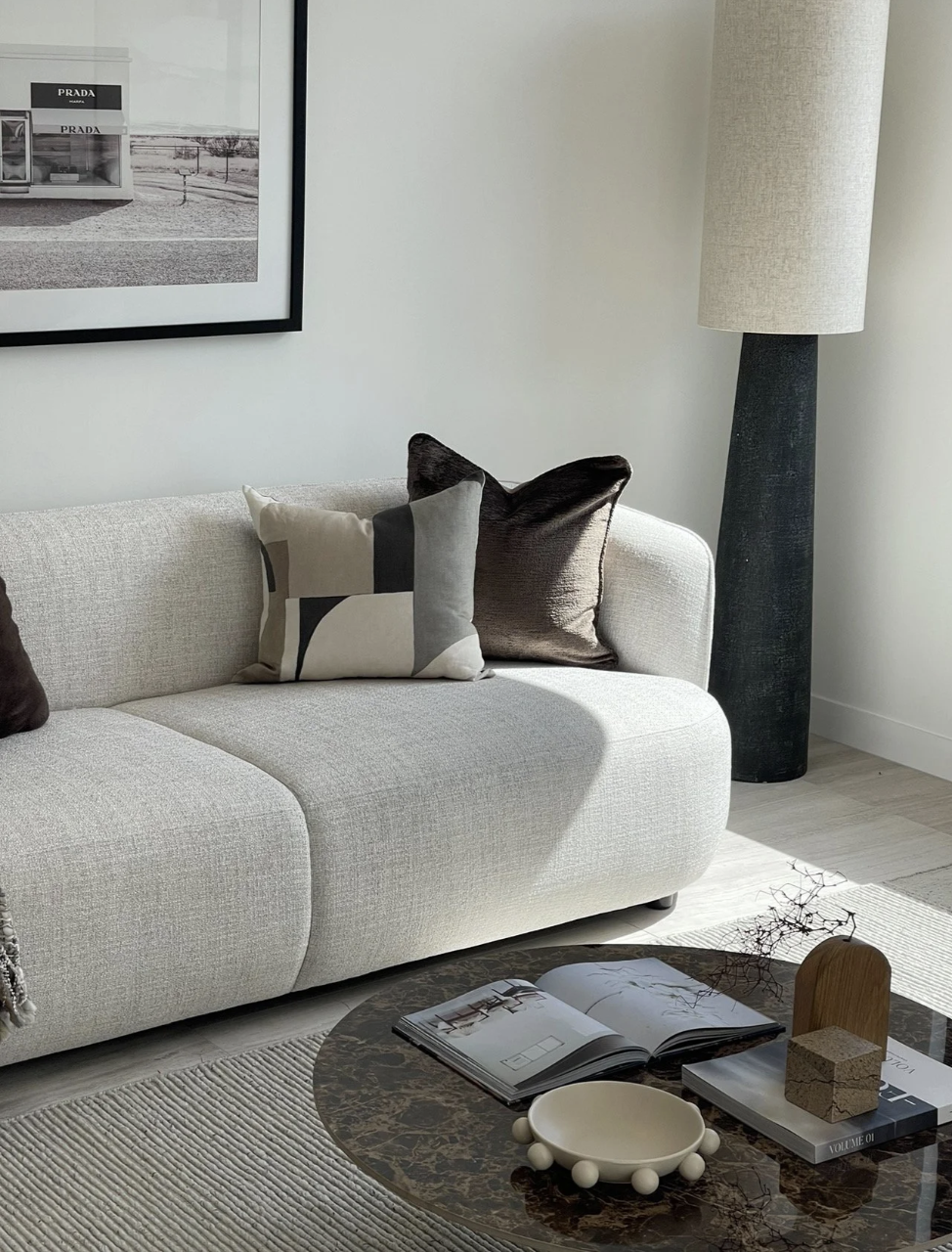 LESS, BUT BETTER: THE SOJO APPROACH TO STAGING