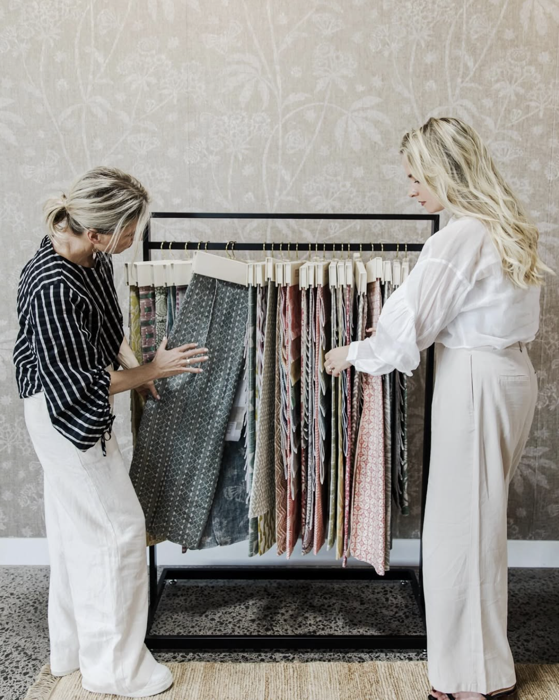 HOW TO CHOOSE THE RIGHT INTERIOR DESIGNER (WITHOUT REGRET)