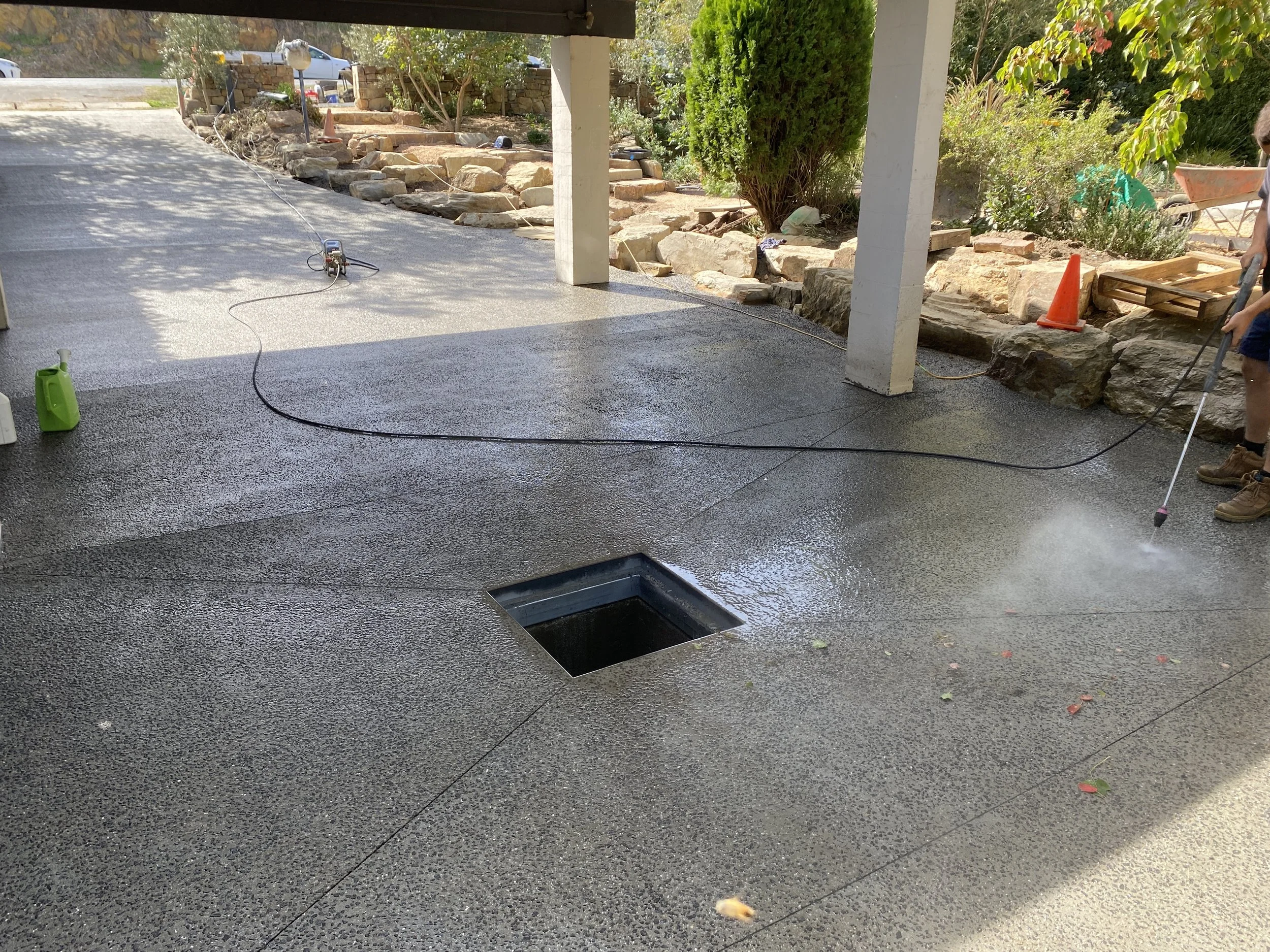 Exposed concrete driveway