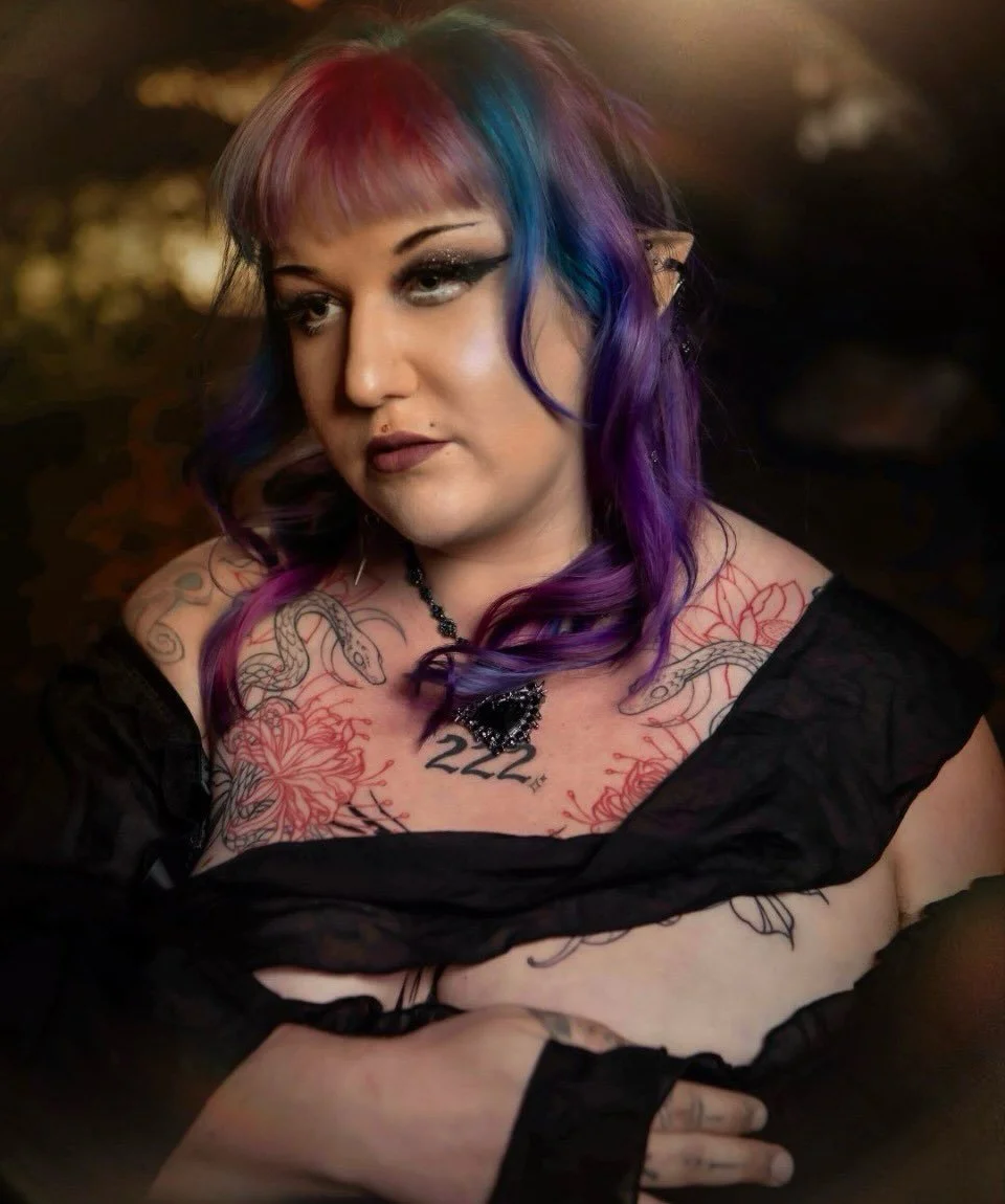Artist Spotlight: Alaina Fae

Bruja Magazine is delighted to introduce Alaina Fae, who will be featured in our upcoming issue, Regnum Umbrae.

Through Magick Garden Shoppe, Alaina brings together gothic aesthetics, nature, fantasy, and a touch of wit