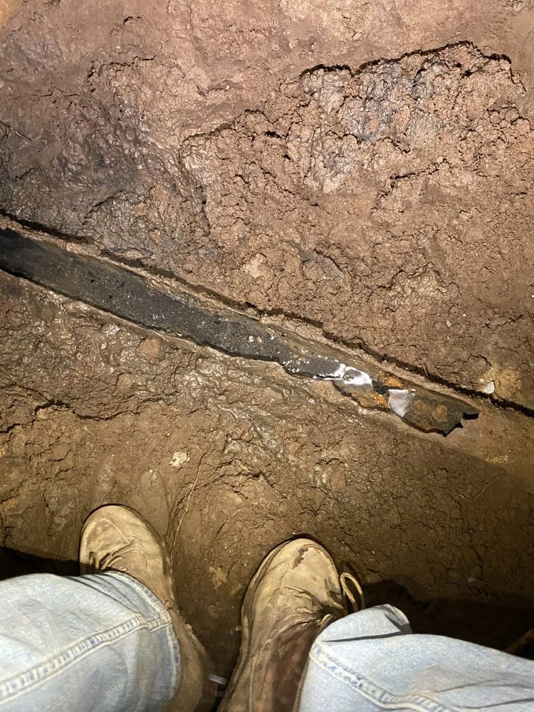 corroded galvanized pipe 