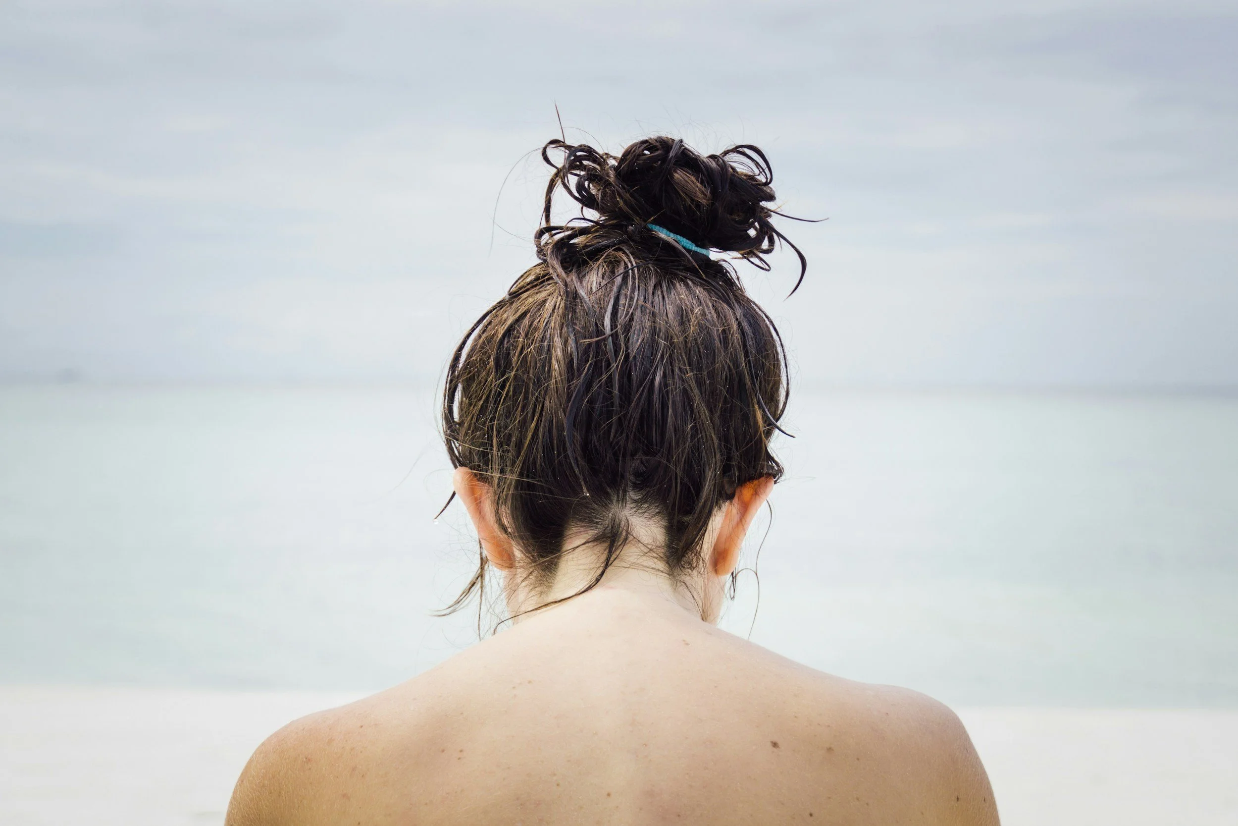 Light Therapy and Massage for Scalp and Hair Health