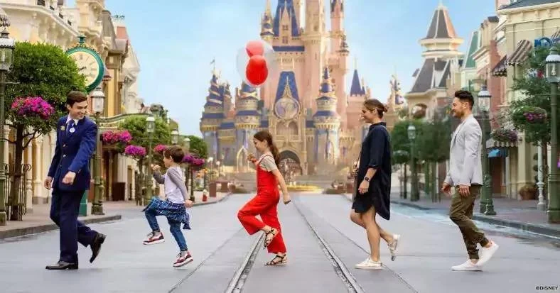 ✨ A little magic just got even easier&hellip; ✨

Private VIP Tours can now be included right in your Disney World vacation package at the time of booking&mdash;so there&rsquo;s no need to wait until 60 days in advance or stress about availability any