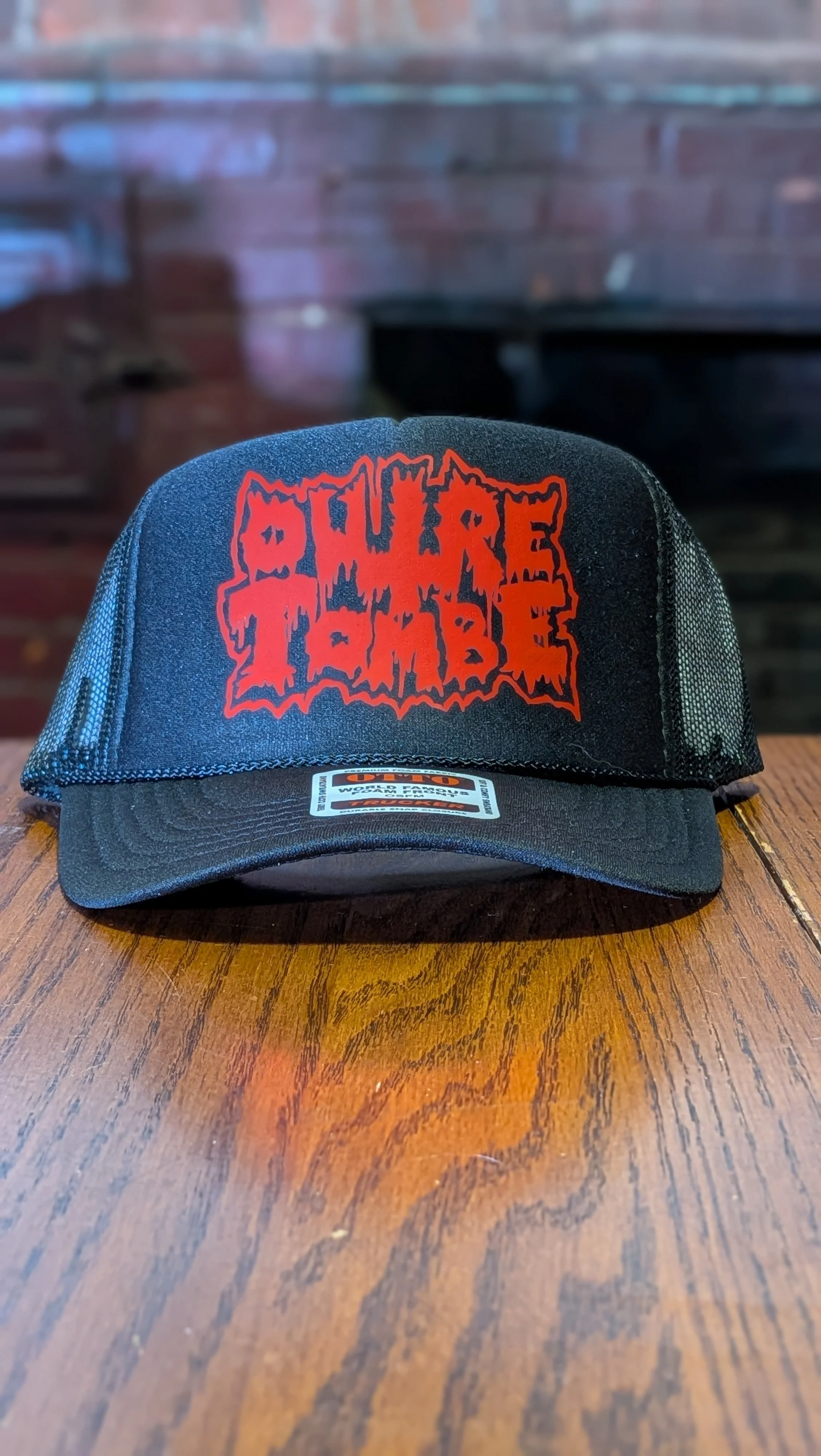 OUTRE-TOMBE Hats