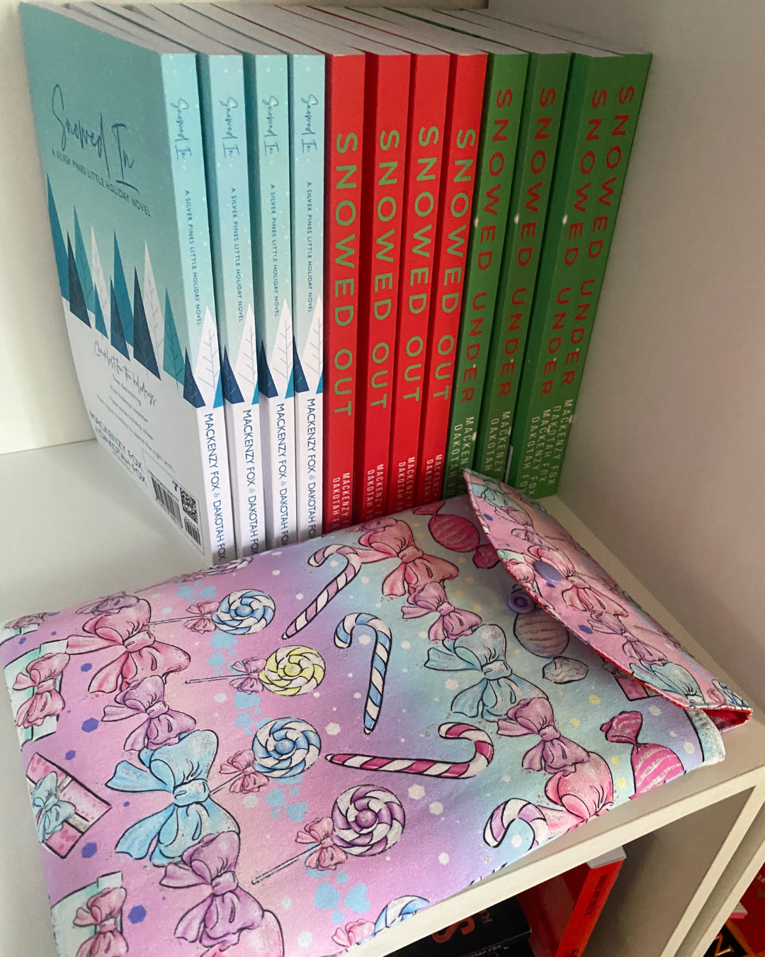 Bows n candy tartan 5.png