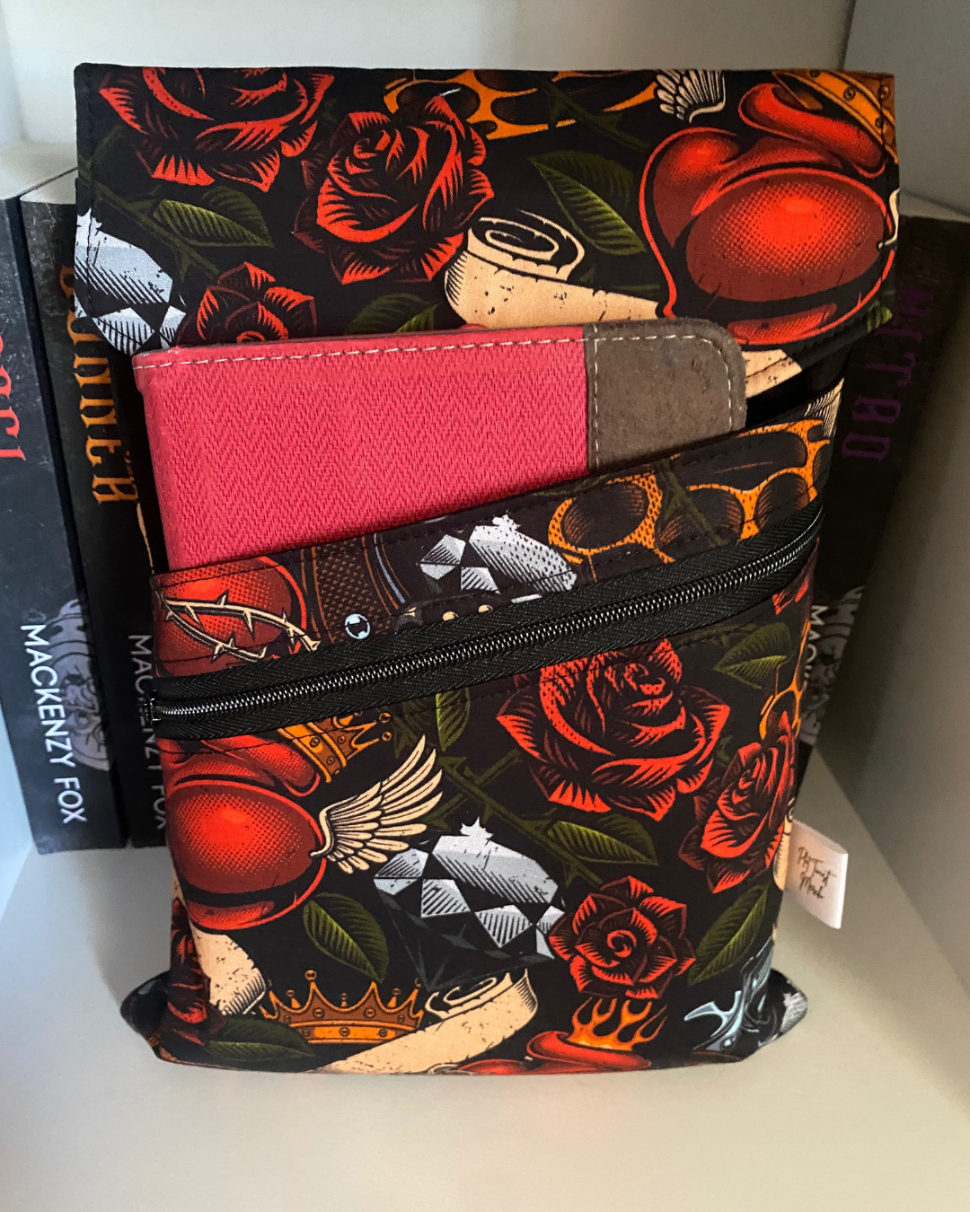 _Boy MAFIA RED medium closed .png