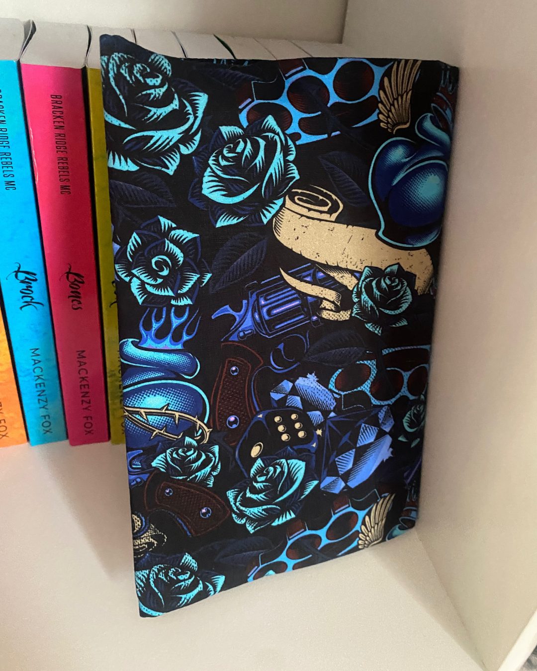 Dark mafia blue S .png