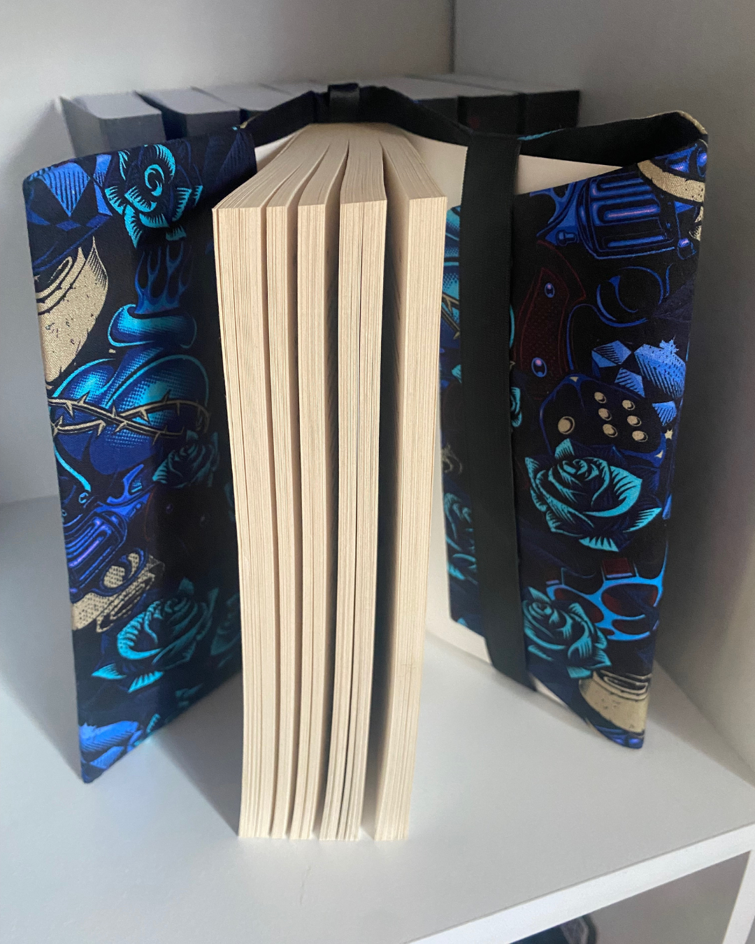 _ XS dust jacket mafia 4.png