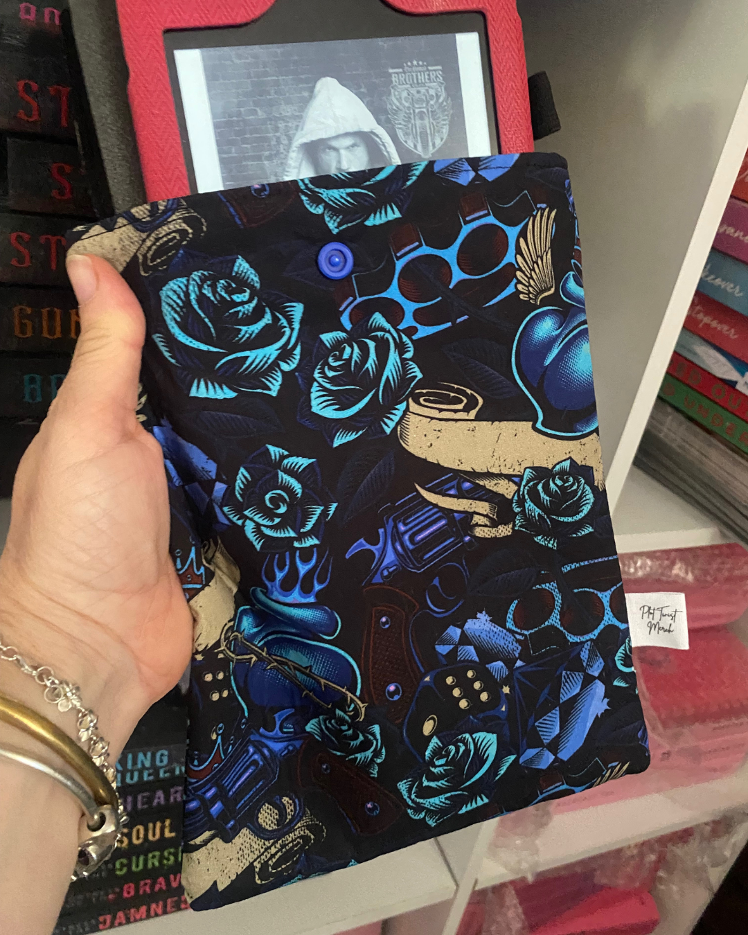 Blue mafia with kindle .png