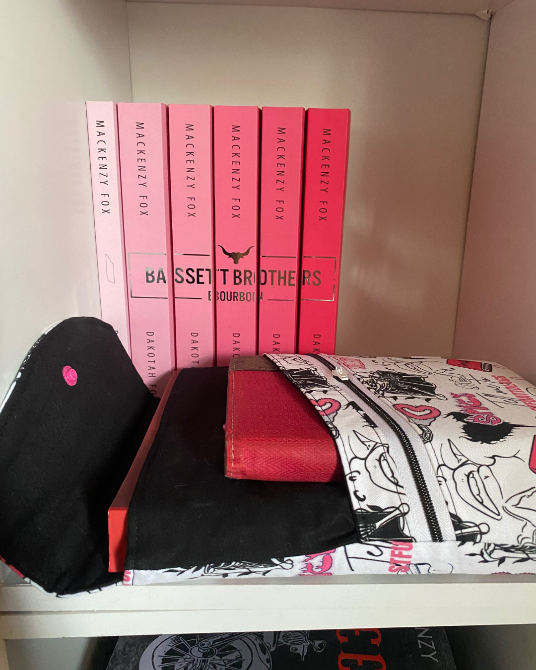 Bad boy STFU MED lay down.png