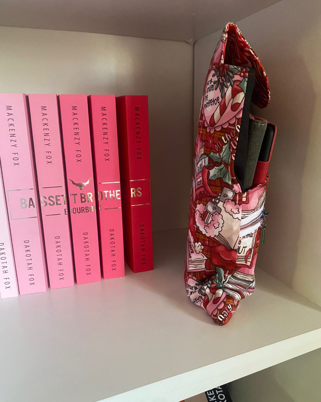 Merry Smutmas RED 3.png