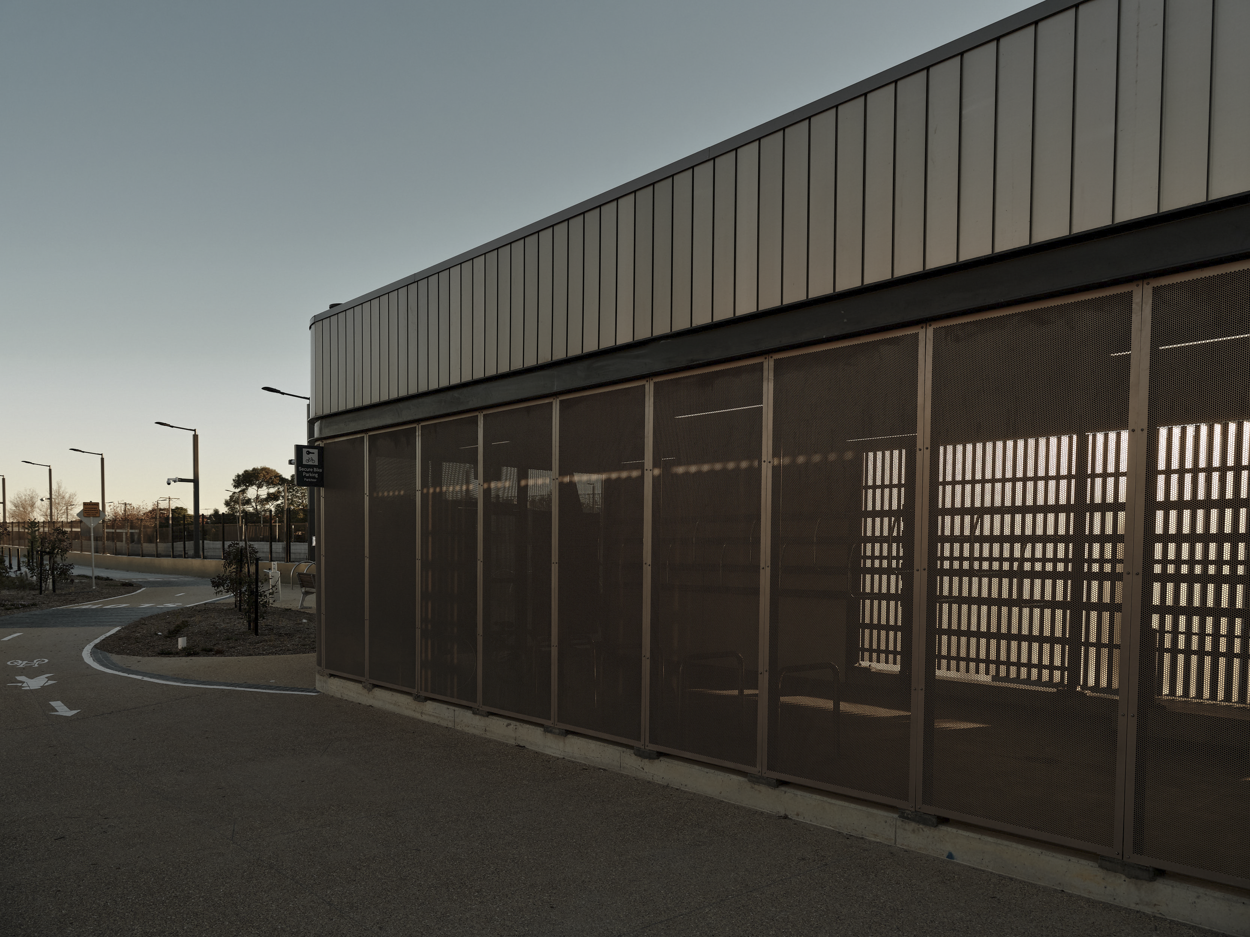 Randall Industries Glen Huntly Station_Finals_SimonShiff_0 40.png