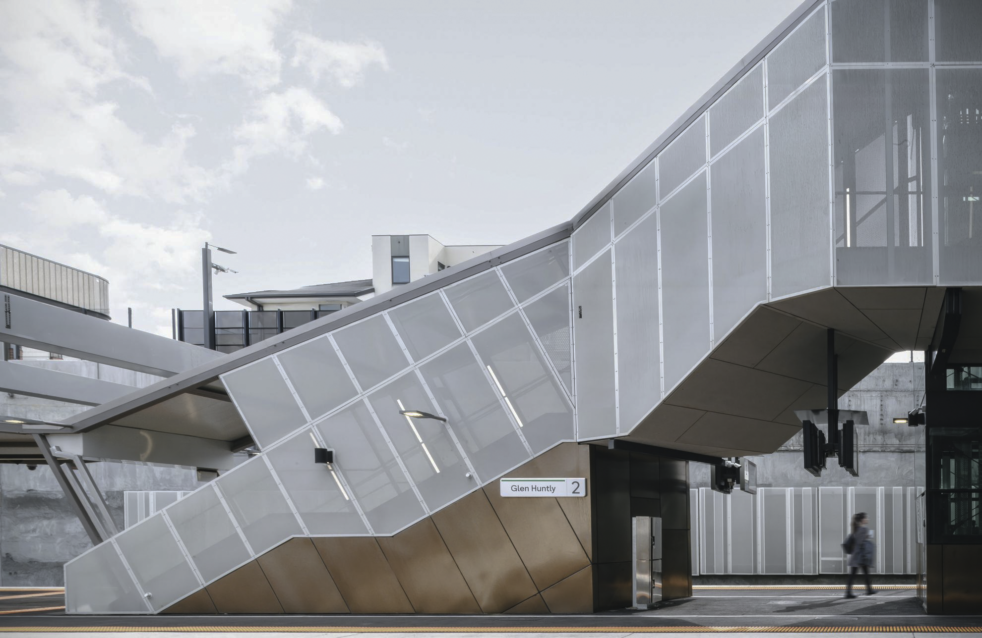 07_9513-public_Glen-Huntly-Station_COX-Architecture_-Kenneth-Cheng-1980x1288.png