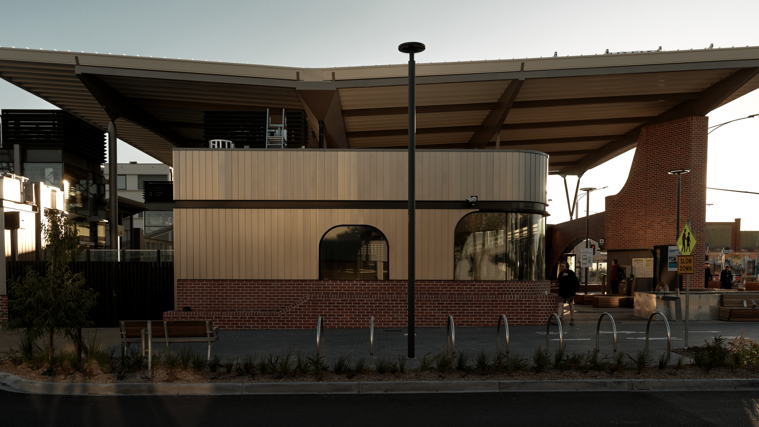 Randall Industries Glen Huntly Station_Finals_SimonShiff_0 37.png