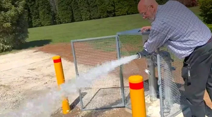 Community water tank for bushfire prevention