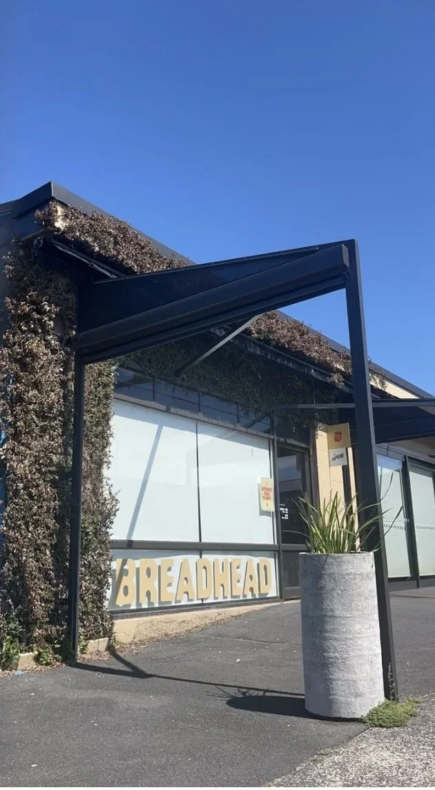 Property Maintenance - getting rid of the ivy taking over this popular Tauranga cafe and repainting to bring it back to the original look.