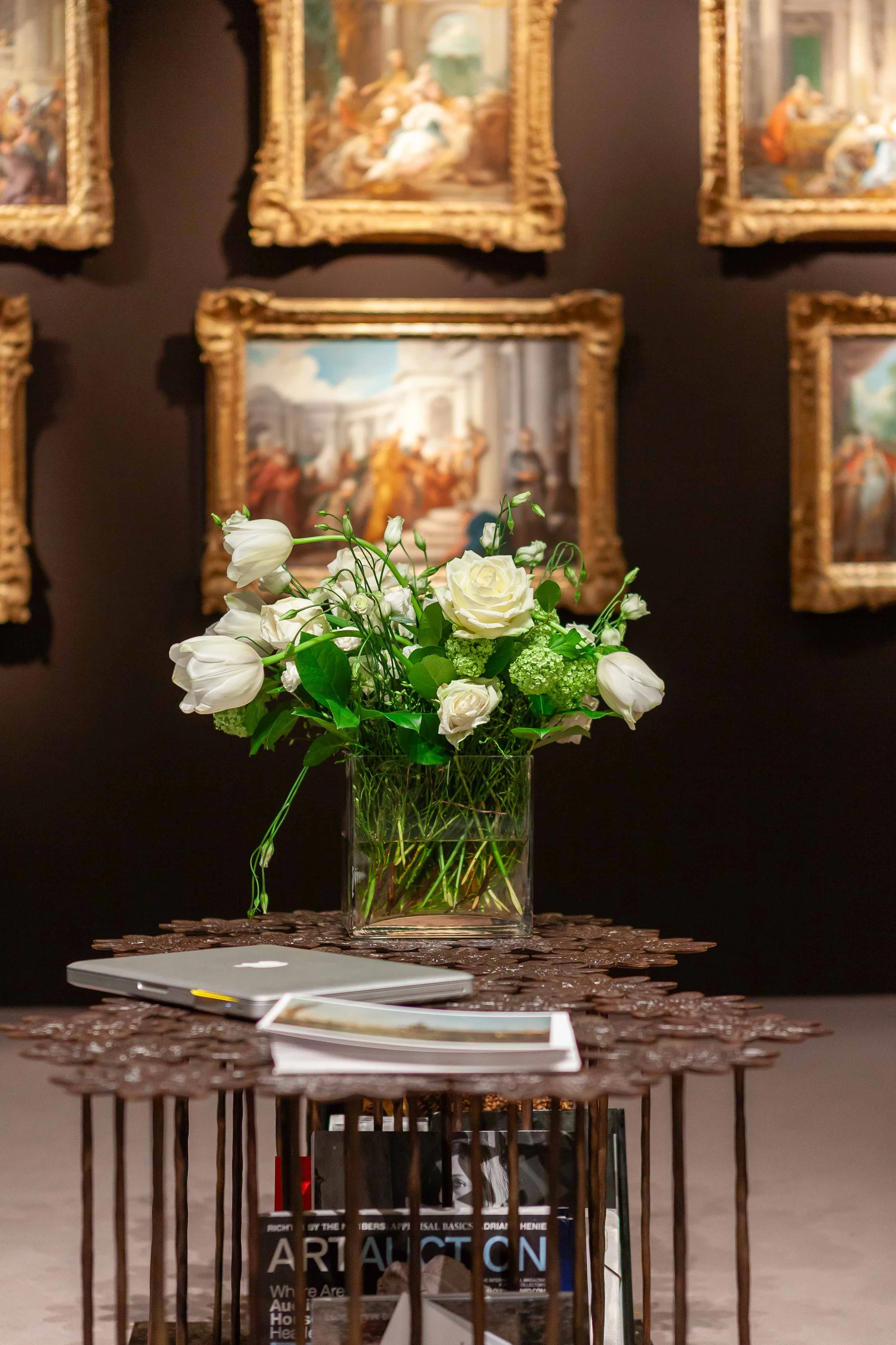 Aus der Serie „o.T. (Blumenstillleben)“, Art Basel, TEFAF Maastricht, Art Cologne,
2012 - 2016