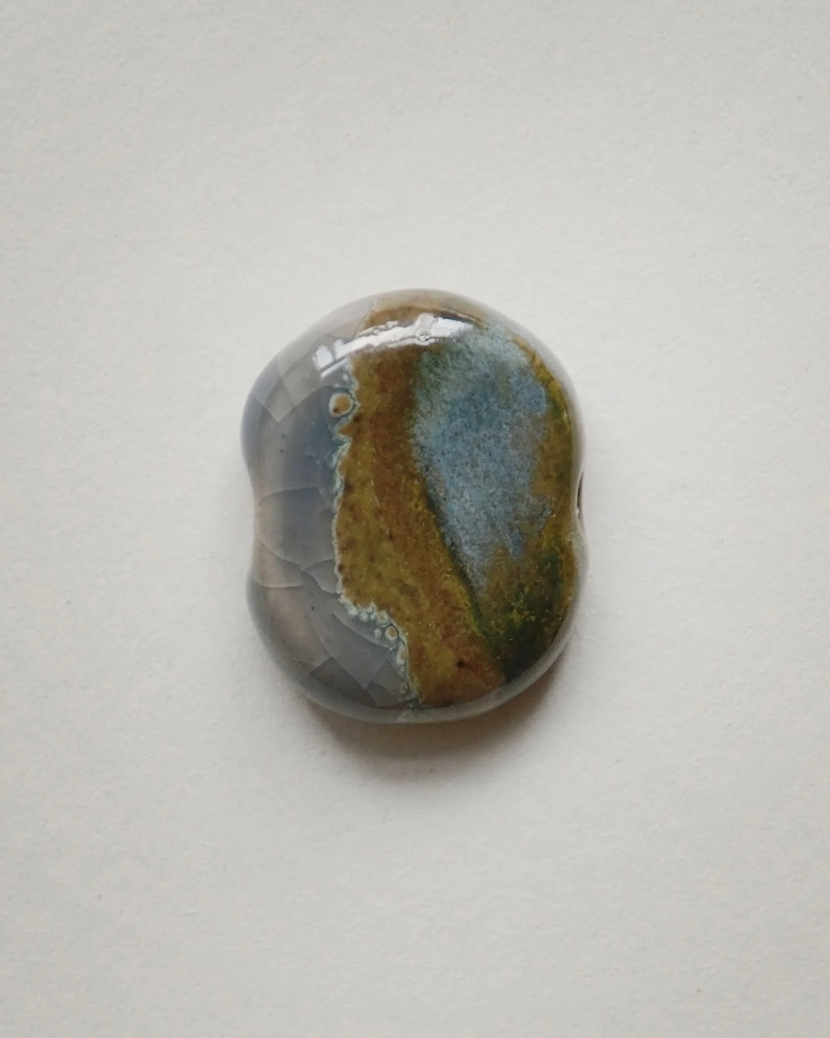 Ceramic Pebble lll