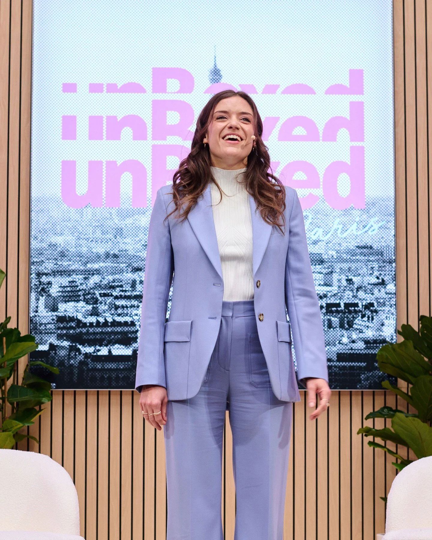 Raccoon partnered with Seen Presents to document the inaugural Amazon unBoxed event in Paris, highlighting products and experiences from Prime Video, Twitch and a mix of interactive activations throughout the venue at Pavillion Cambon

Client: Seen P