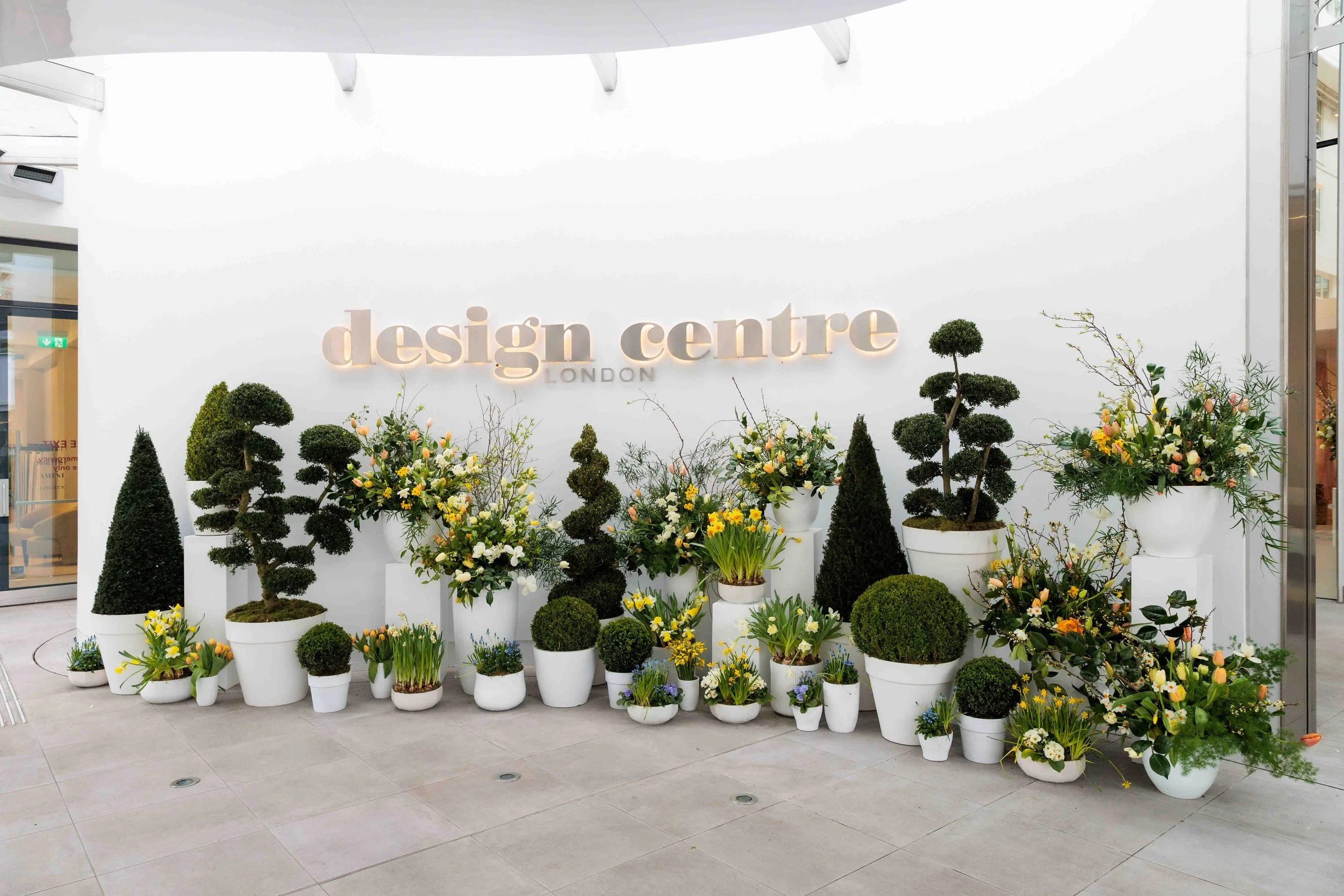event-photography-london-design-centre-floral-installation.jpg
