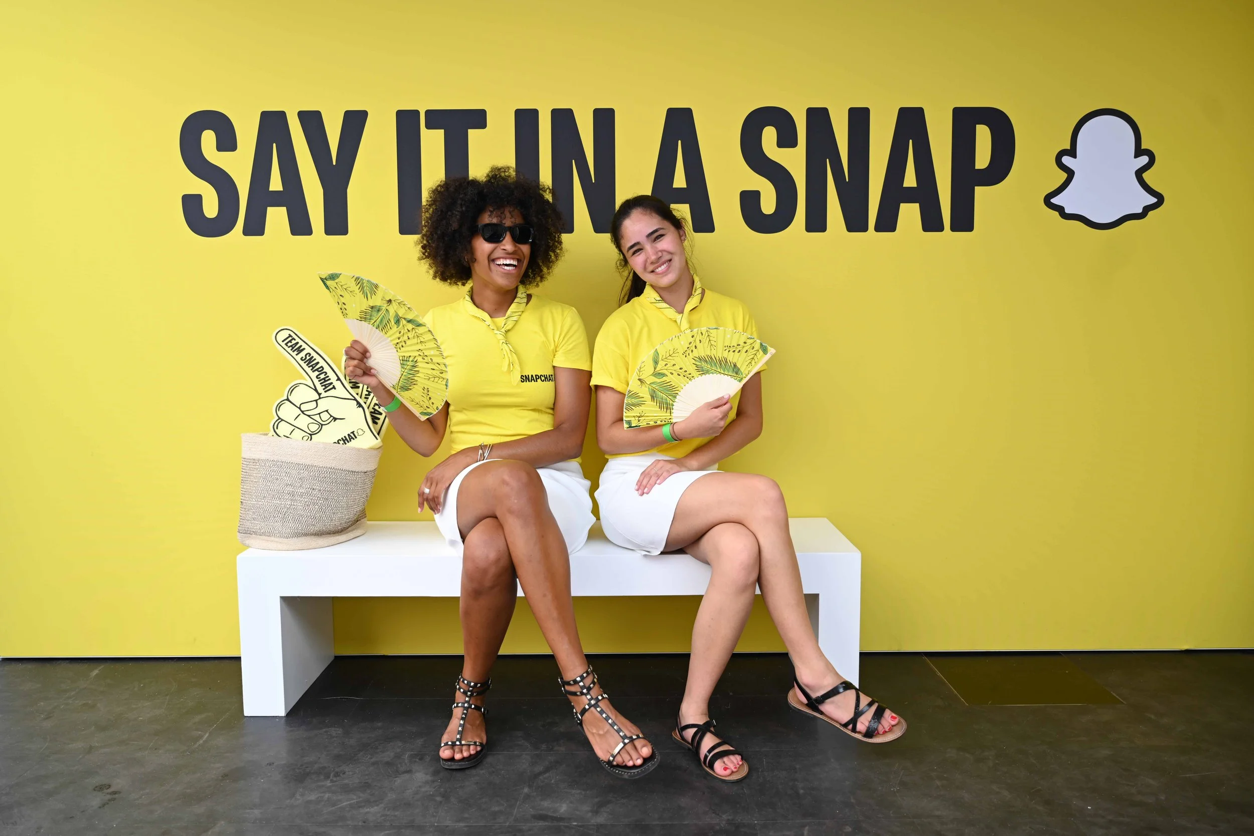 event-photography-paris-brand-activation-photo-moment-aga.jpg