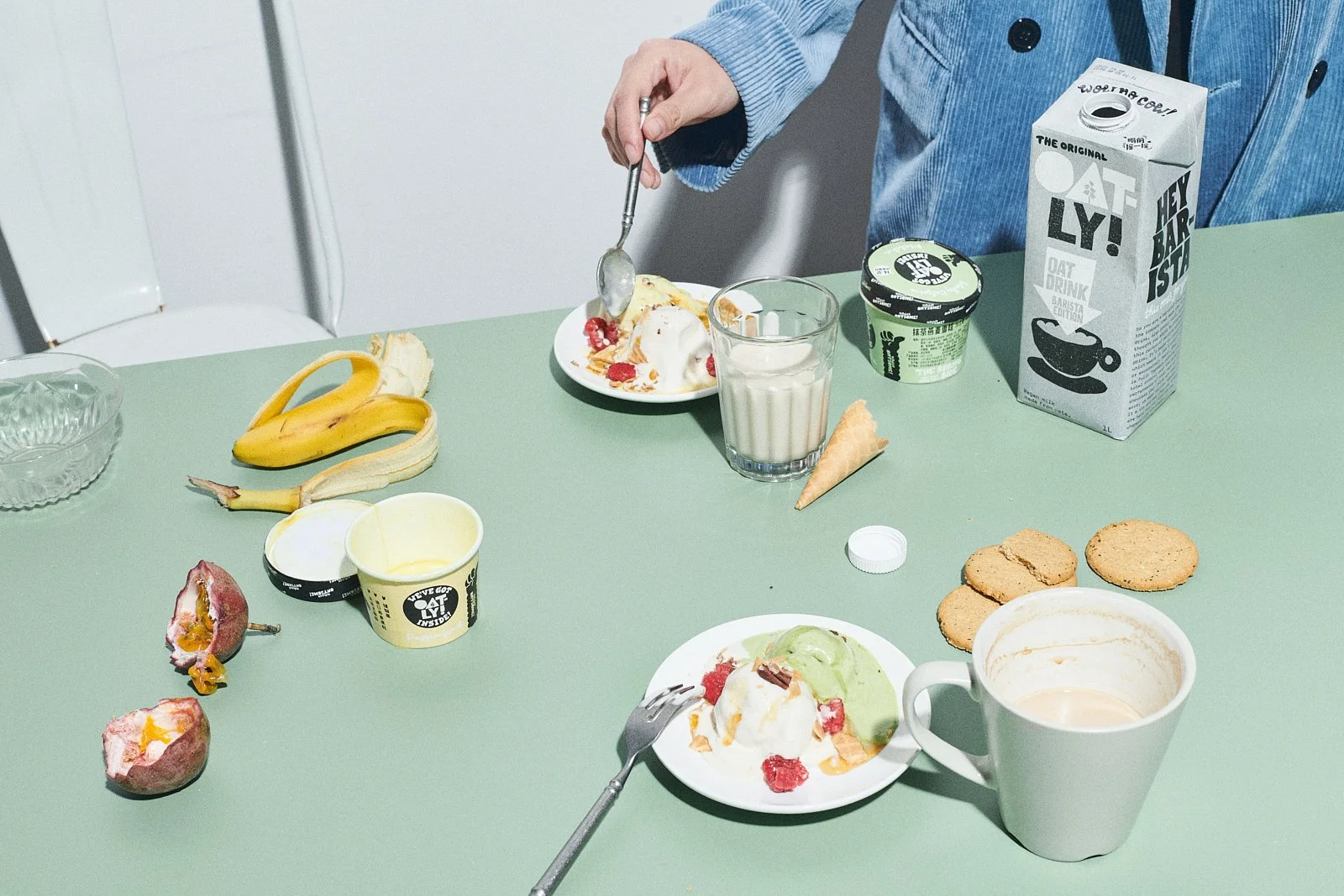 food-photography-shanghai-breakfast-table-oatly-lifestyle-branding-dave.jpg