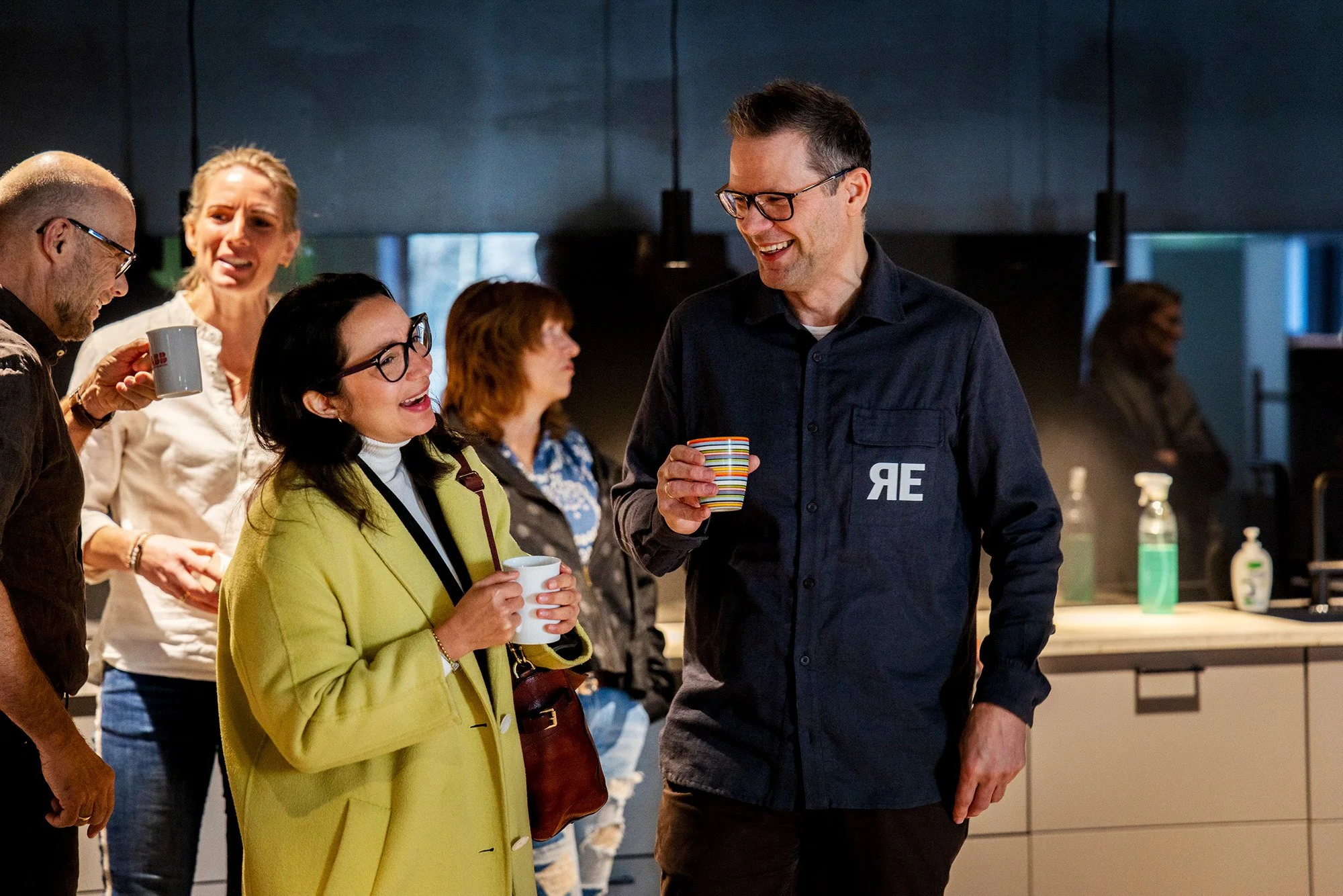 event-photography-oslo-networking-guests-social-business-event-thea.jpg