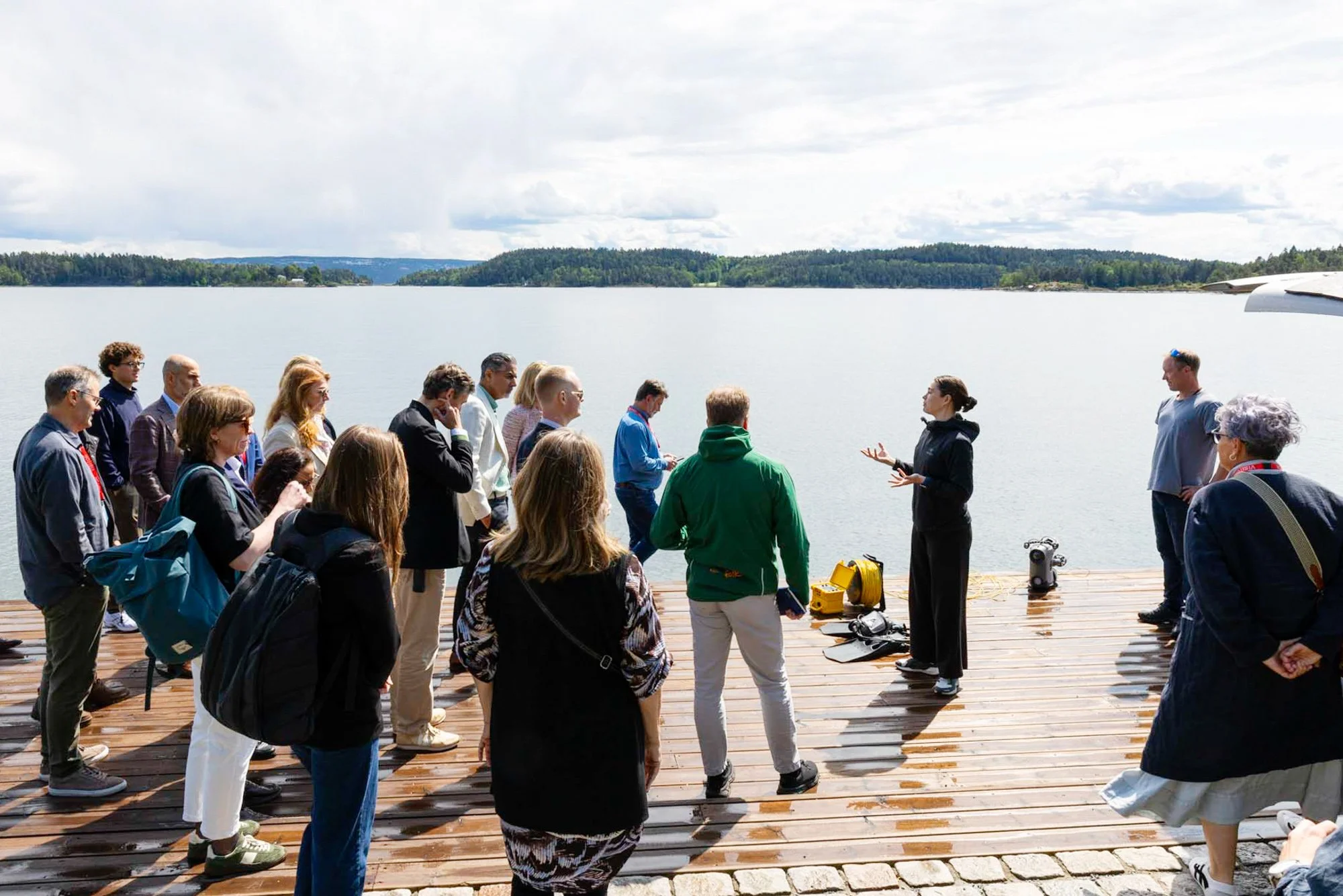 event-photography-oslo-lakeside-networking-outdoor-gathering-thea.jpg