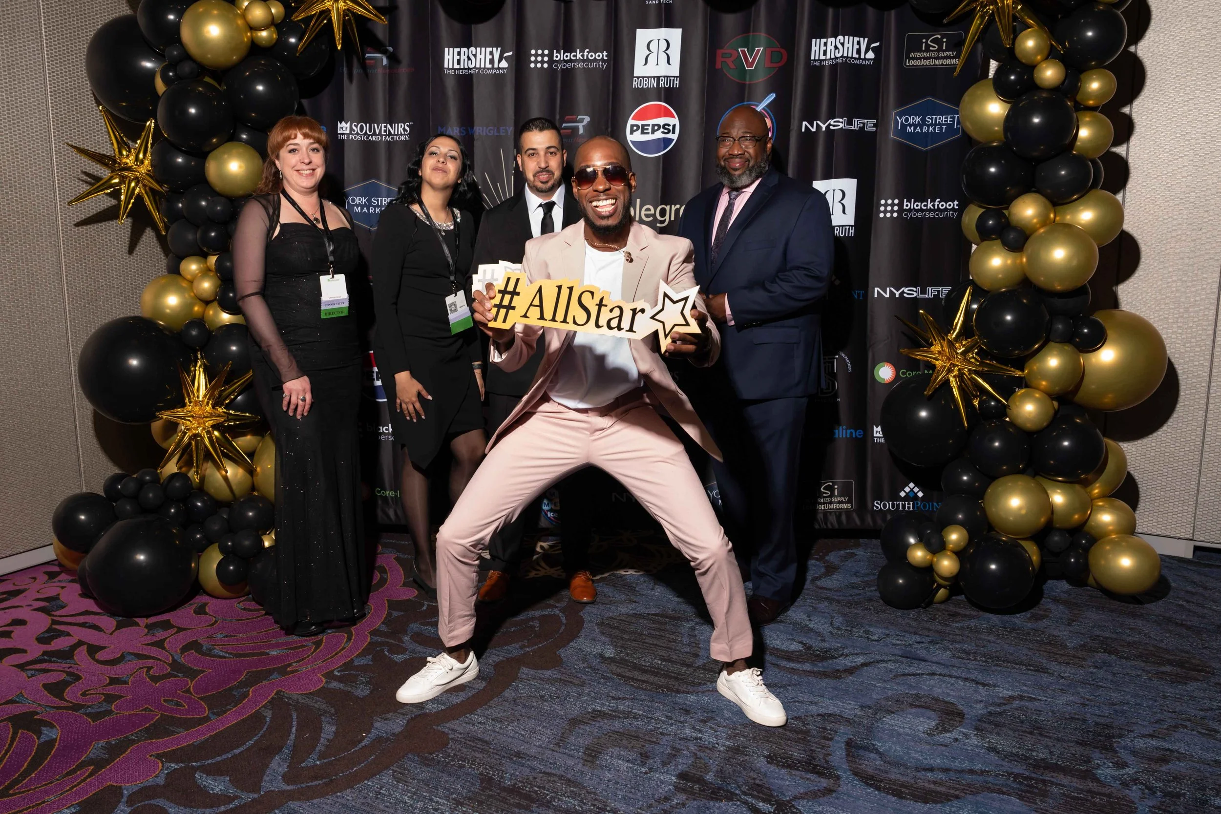 event-photography-nyc-awards-ceremony-group-portrait-neil.jpg
