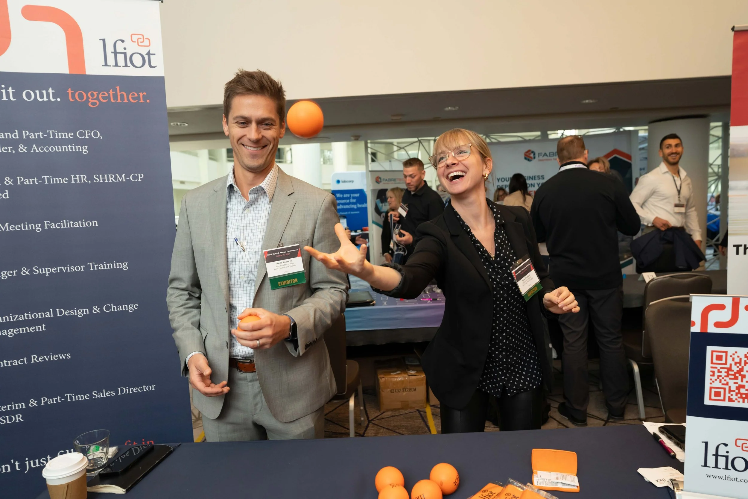event-photography-nyc-brand-activation-exhibition-stand-neil.jpg