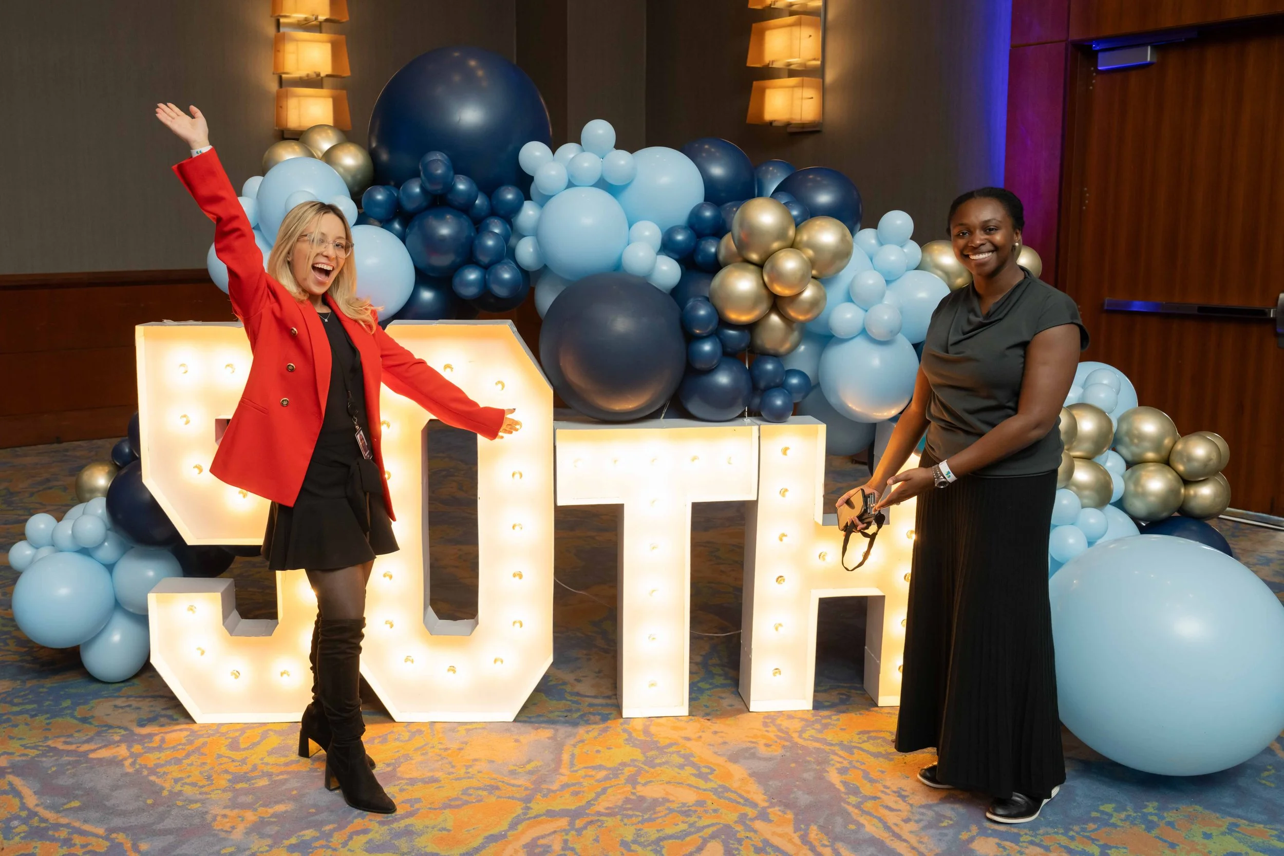 event-photography-nyc-branded-photo-op-corporate-celebration-neil.jpg