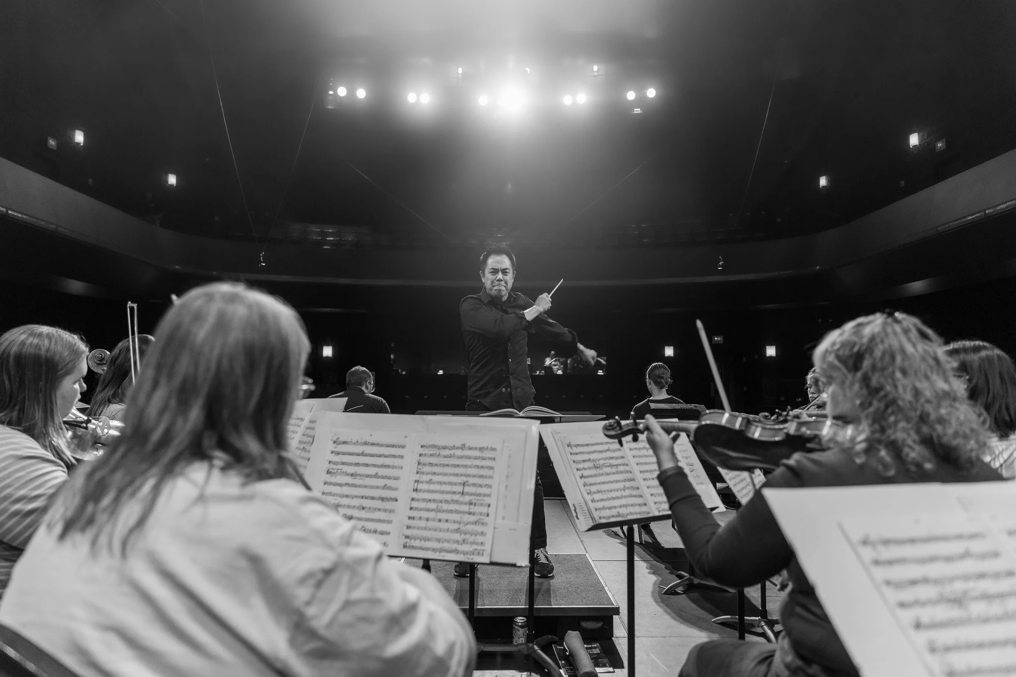 event-photography-valencia-live-orchestra-stage-performance-mike.jpg