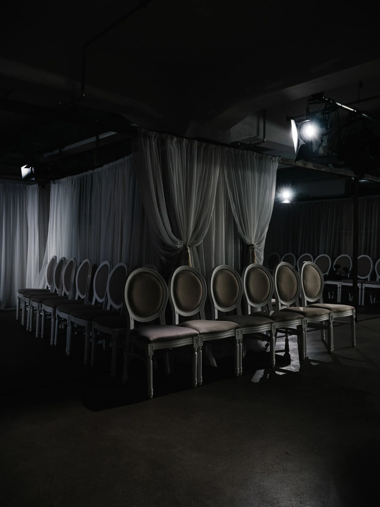 event-photography-berlin-seating-layout-venue-preparation-till.jpg