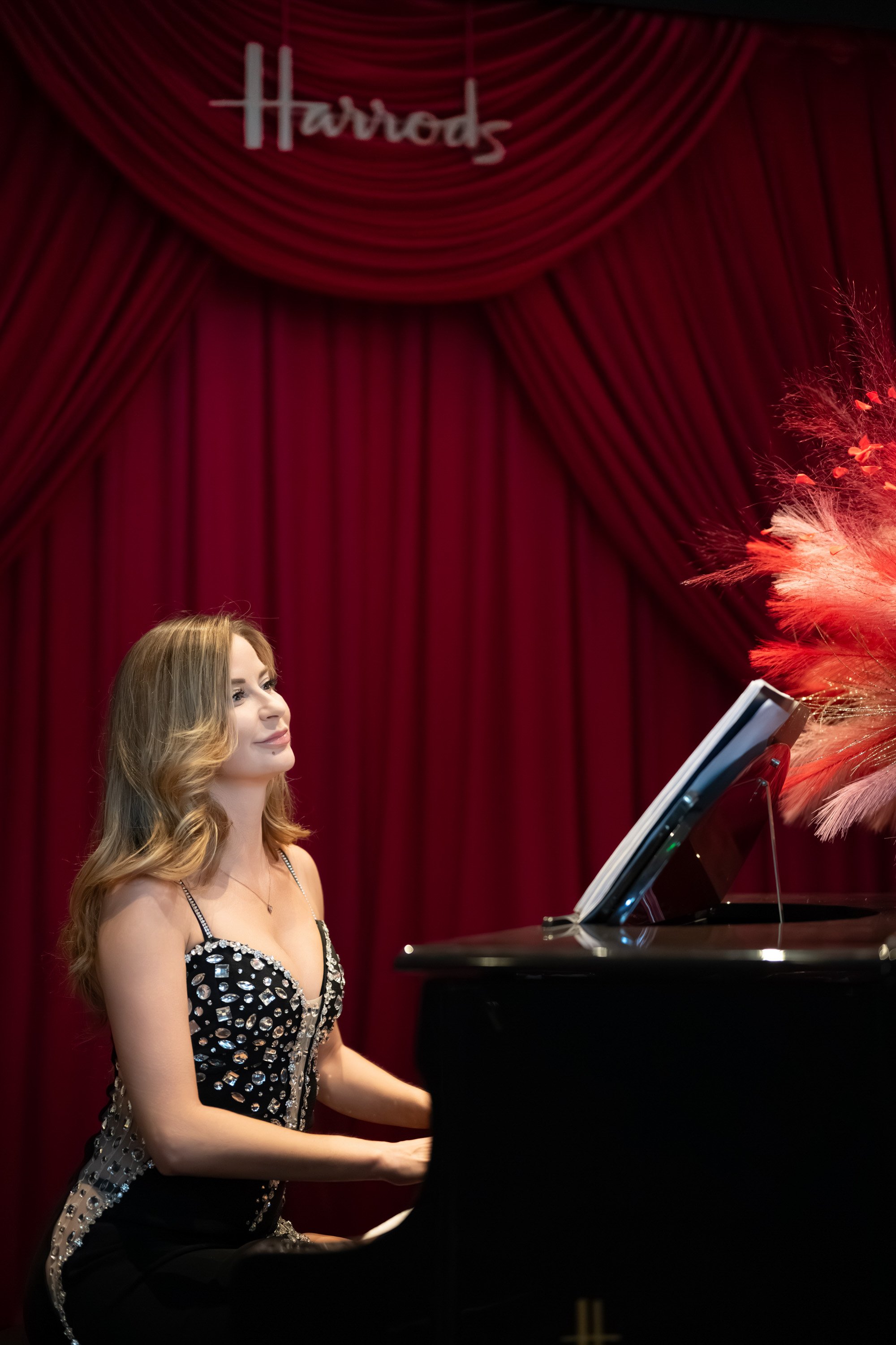 event-photography-shanghai-live-pianist-luxury-event-brandon.jpg