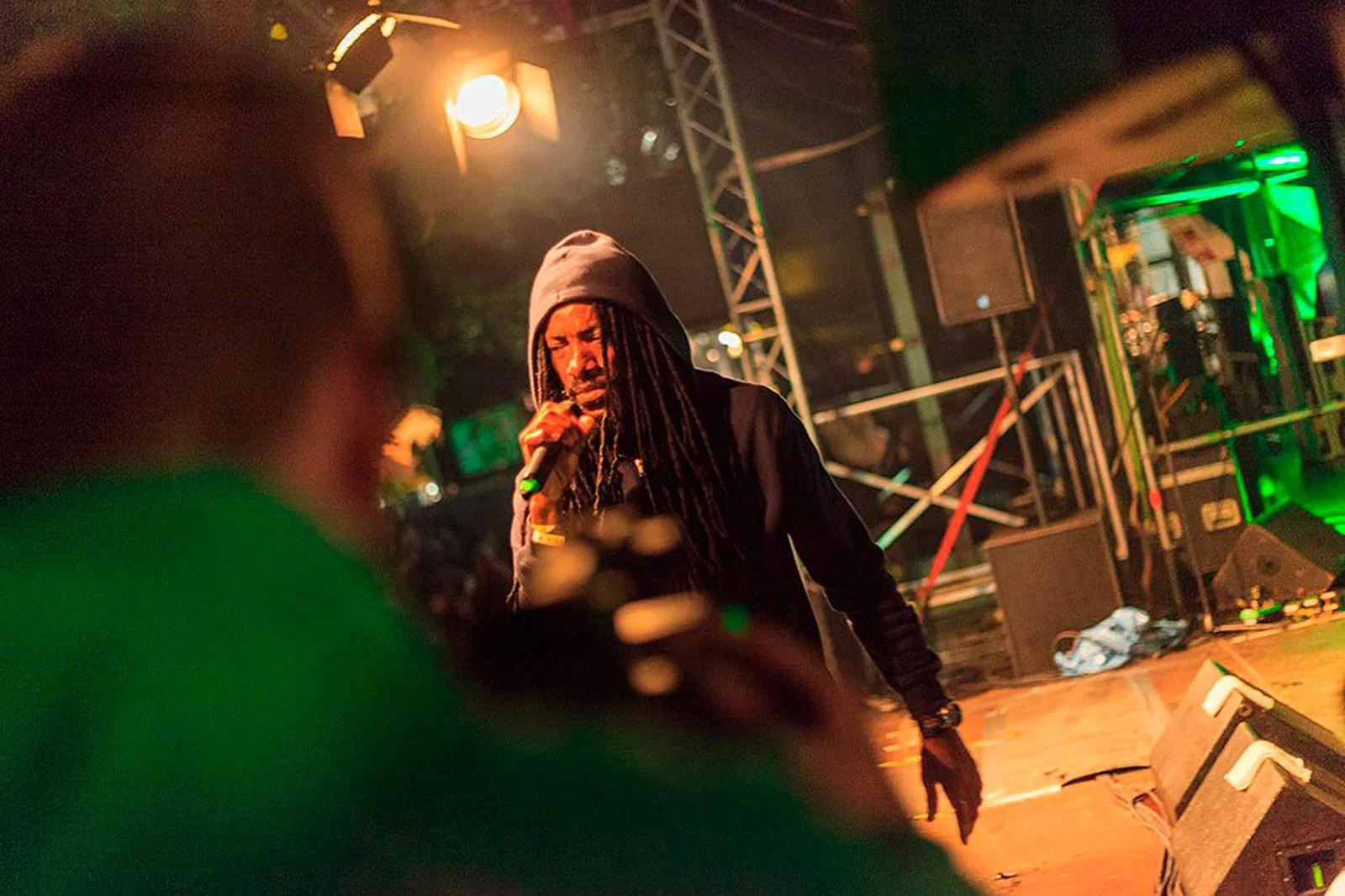 event-photography-hamburg-live-stage-entertainment-crowd-marcus.jpg