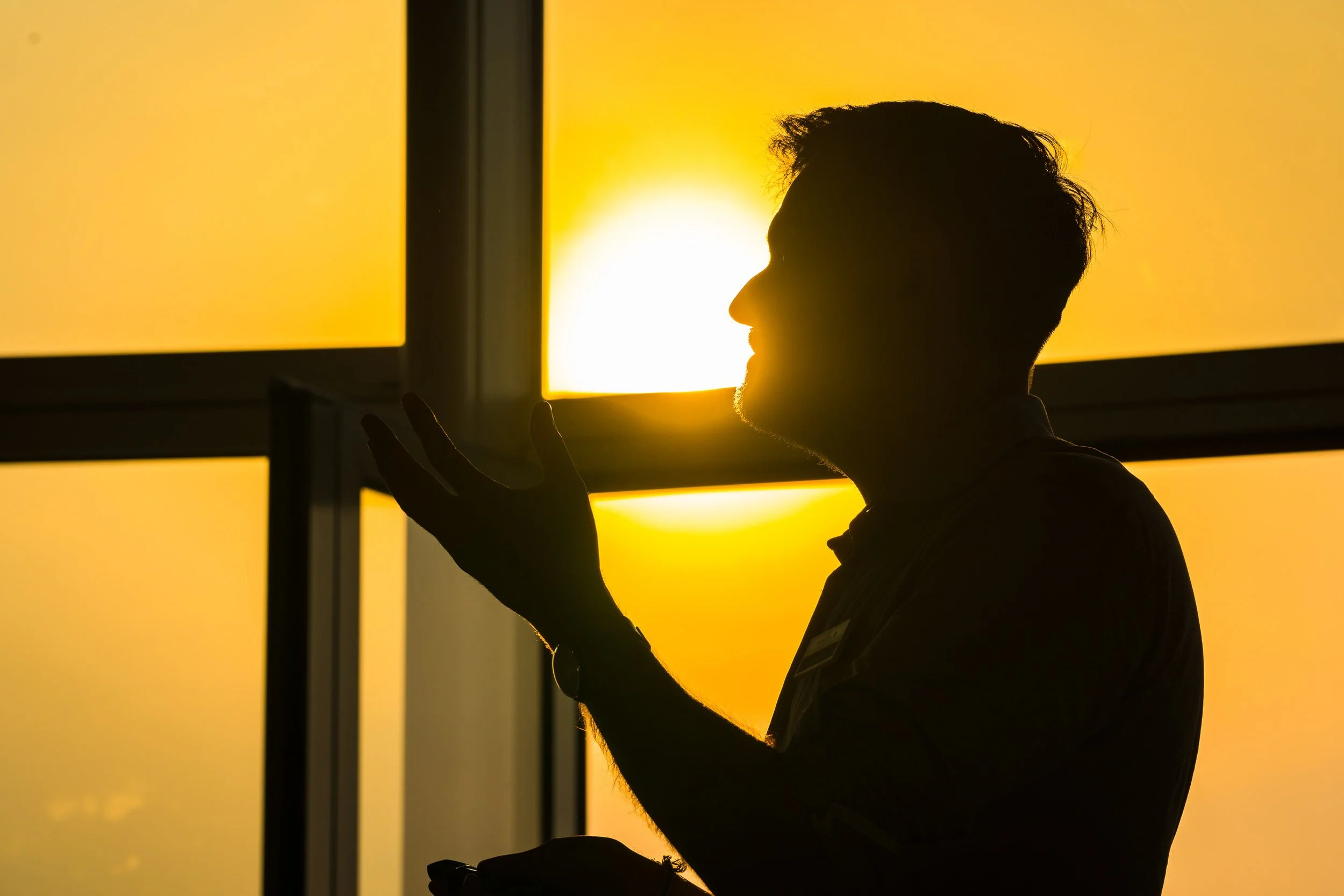 corporate-photography-hamburg-business-portrait-sunset-marc.jpg