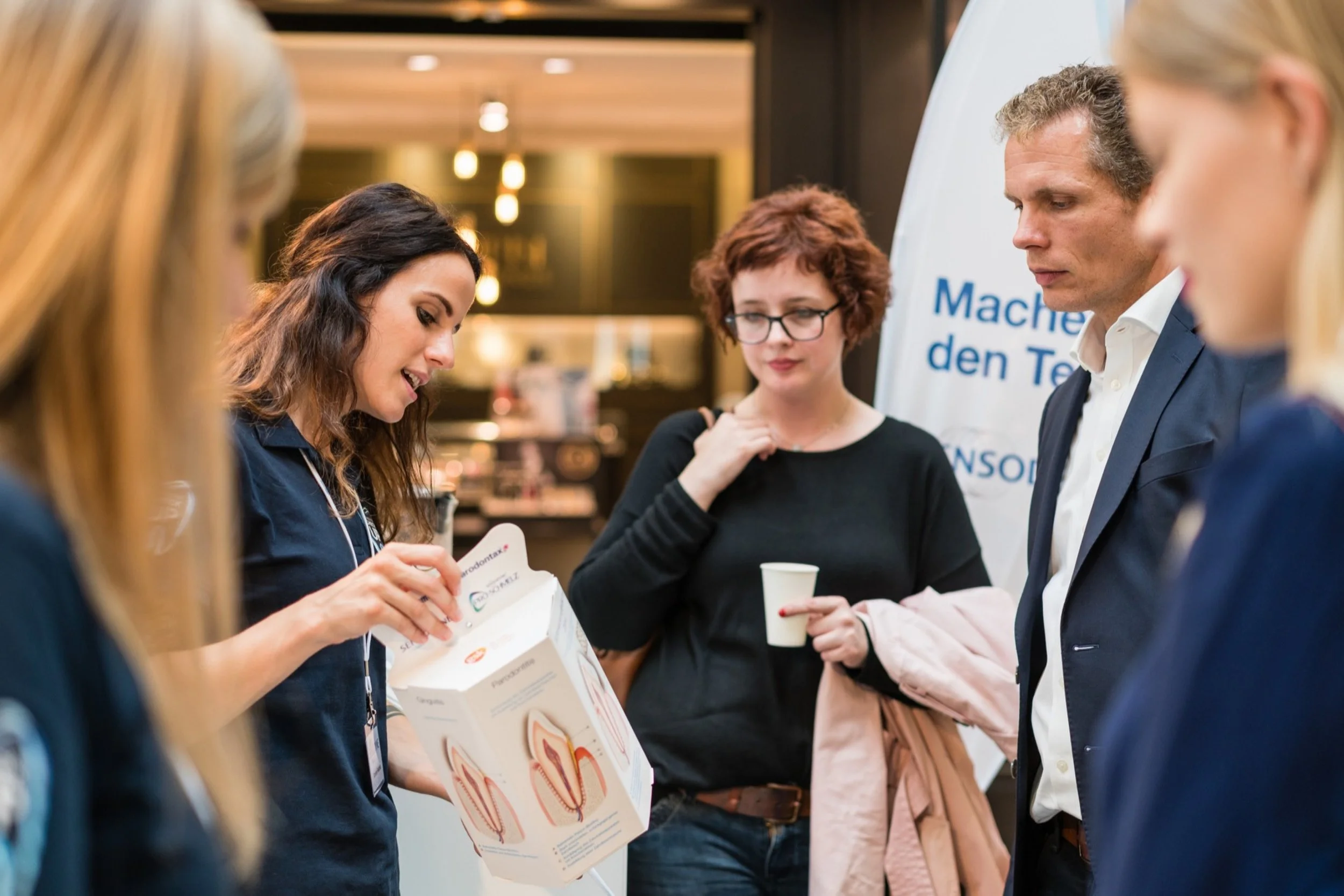 corporate-photography-hamburg-networking-brand-activation-marc.jpg