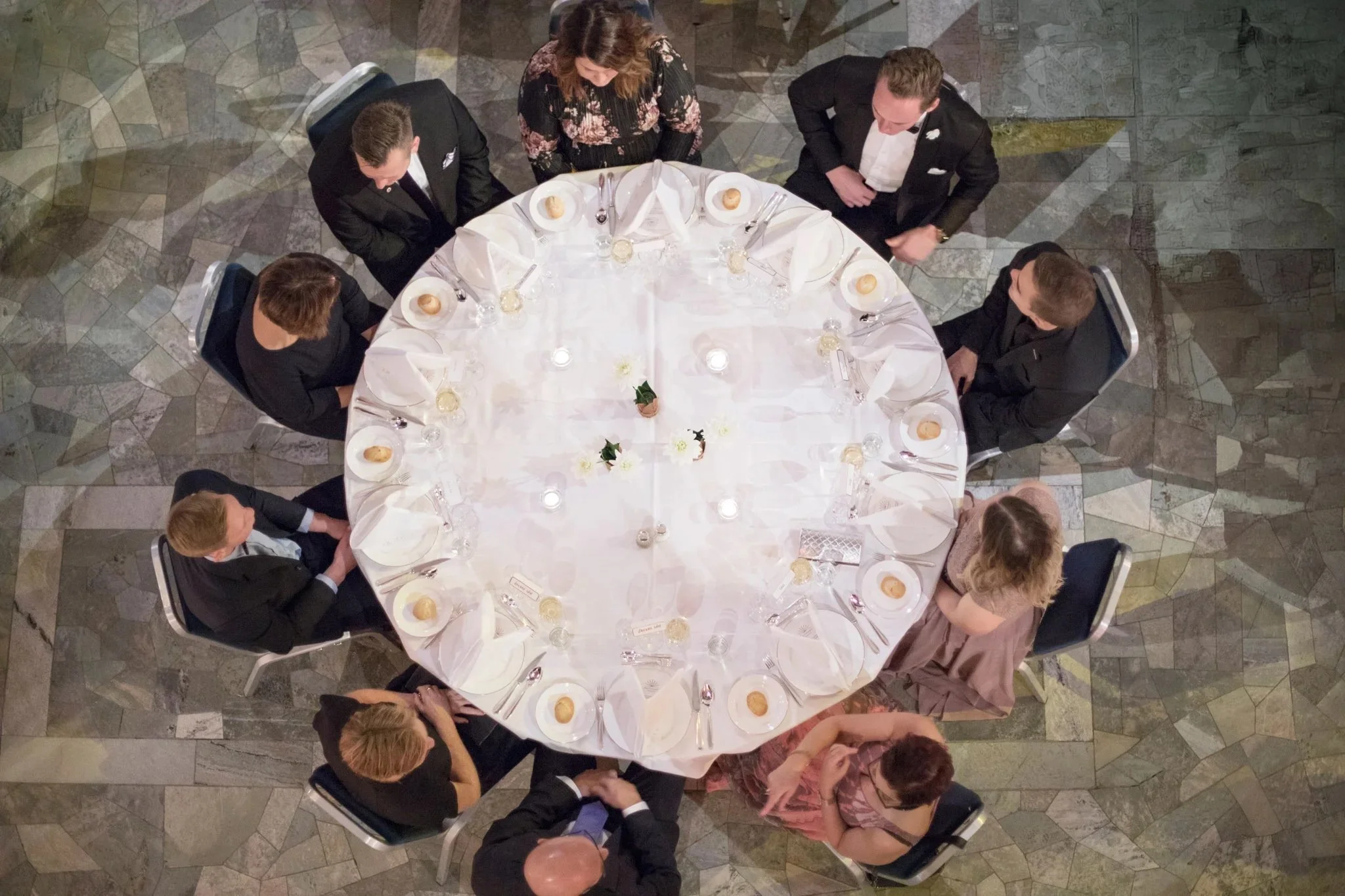 corporate-event-photography-stockholm-gala-dinner-overhead-liza.jpg