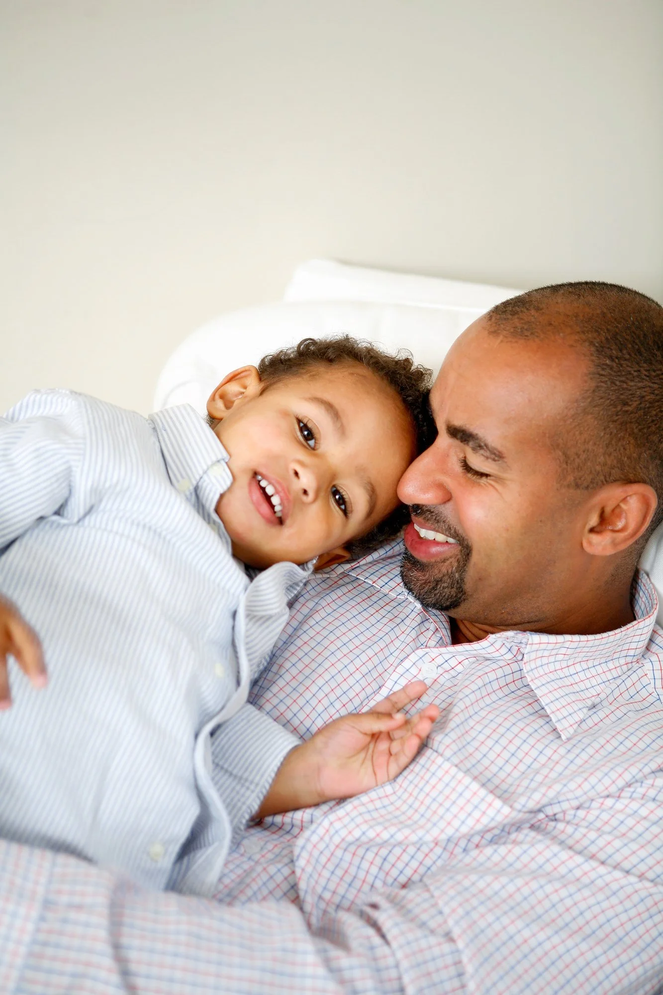 lifestyle-photography-stockholm-family-home-portrait-petter.jpg