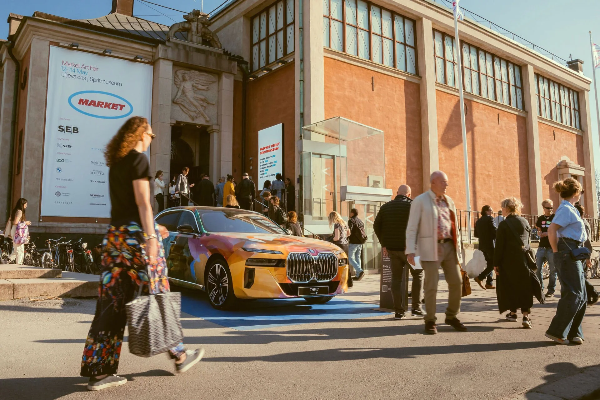 event-photography-stockholm-corporate-exhibition-venue-jean.jpg
