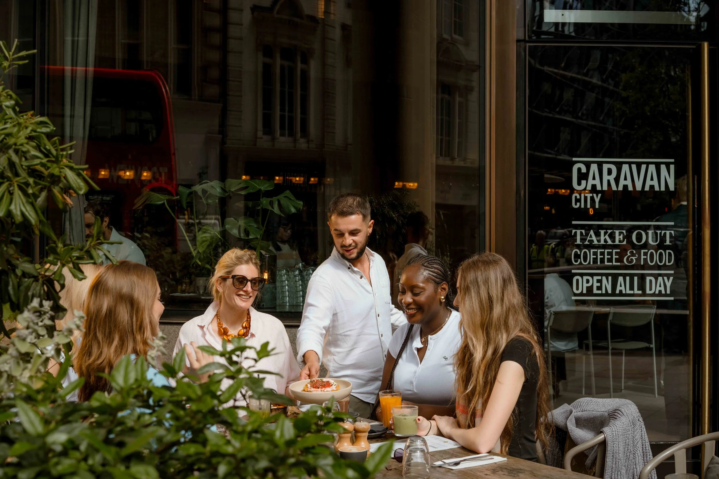 london-restaurant-photography-interior-atmosphere.jpg