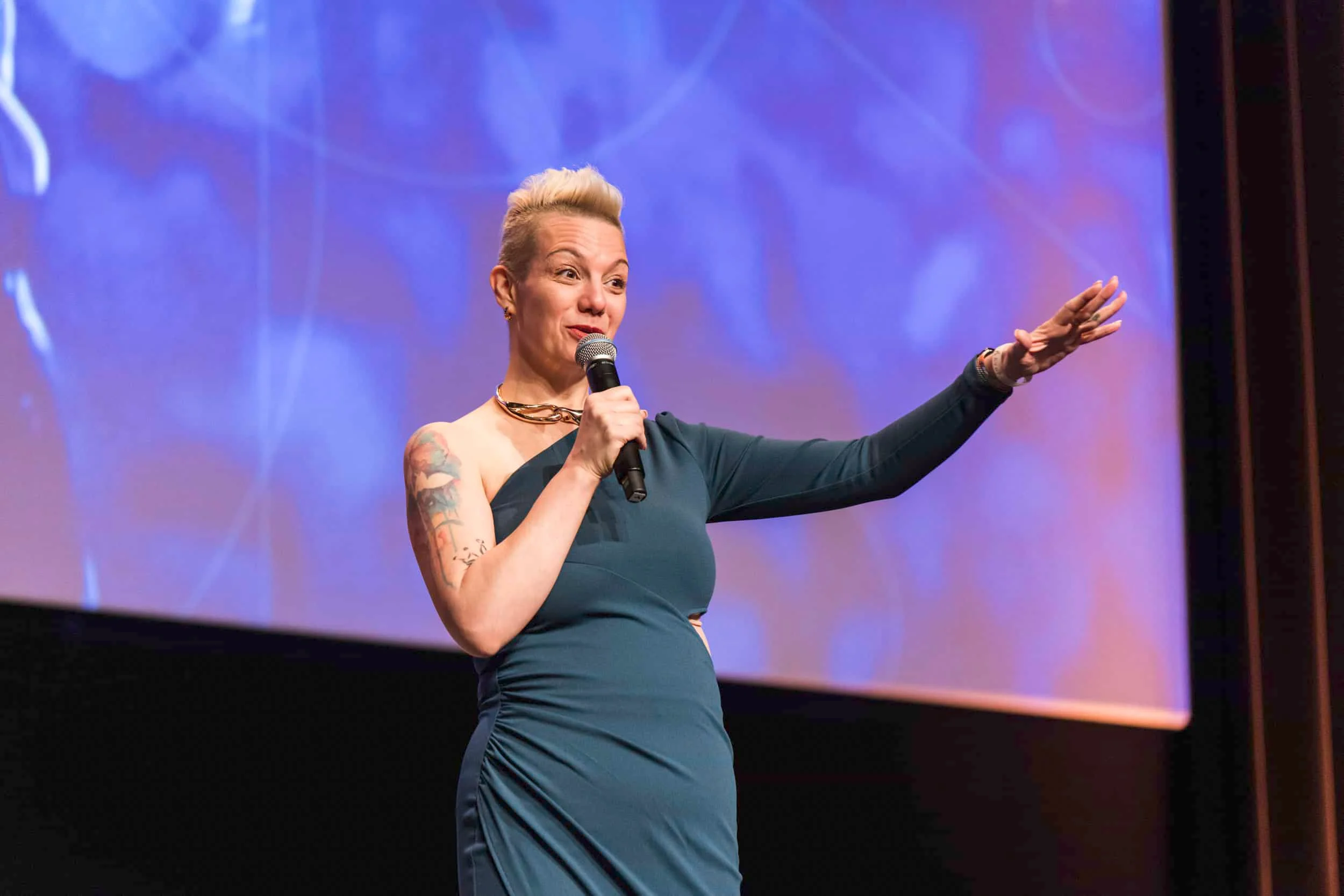 conference-photography-copenhagen-guest-speaker-stage-mattia.jpg