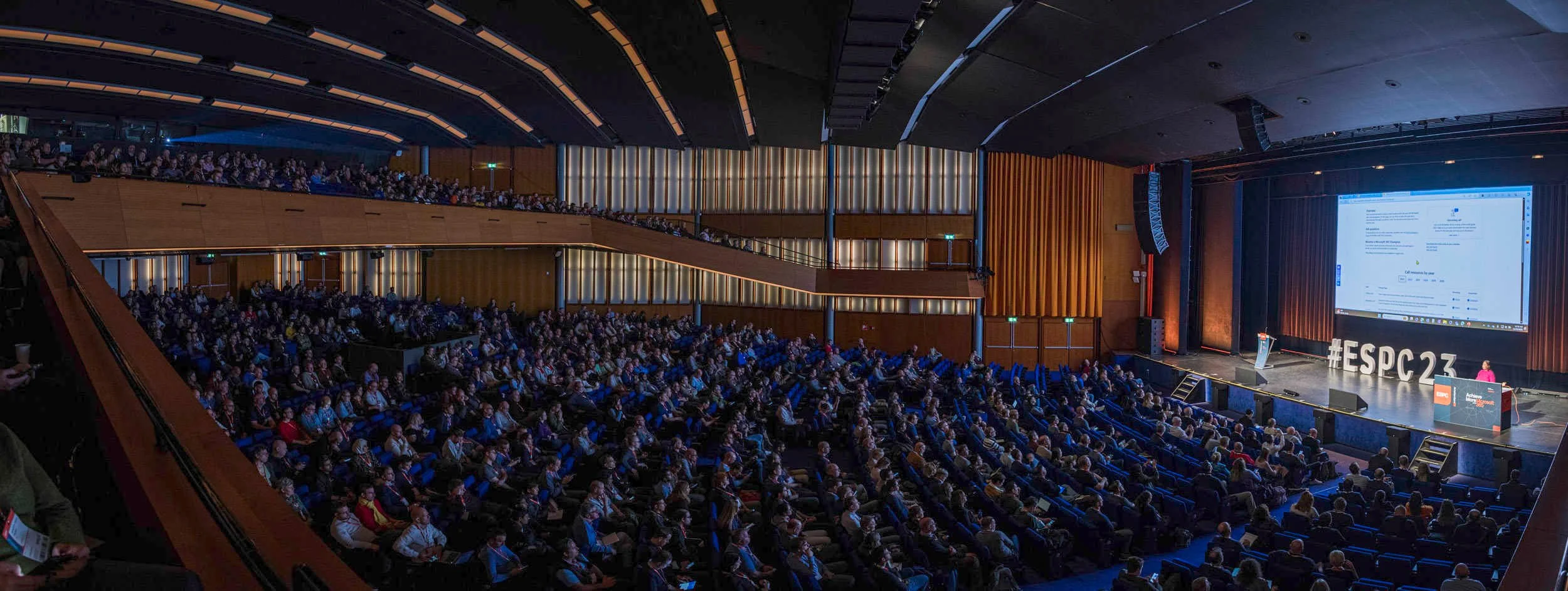 conference-photography-copenhagen-technical-keynote-presentation-mattia.jpg