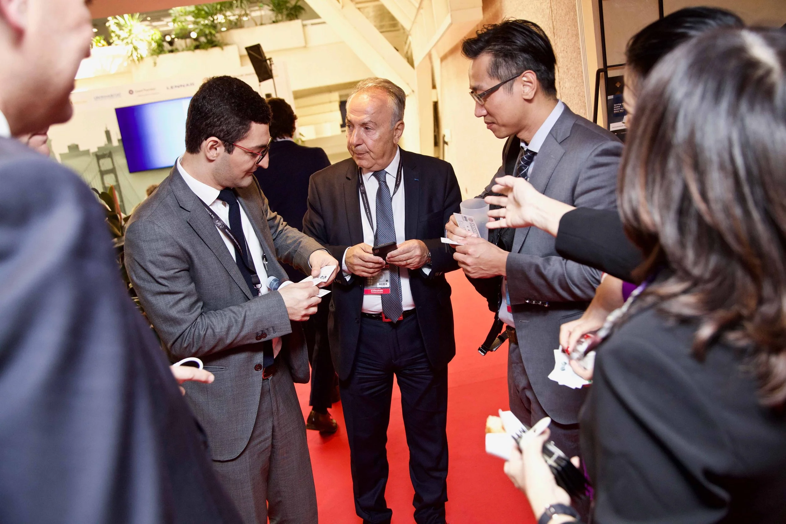 event-photography-boston-corporate-networking-drinks-leo-paul.jpg